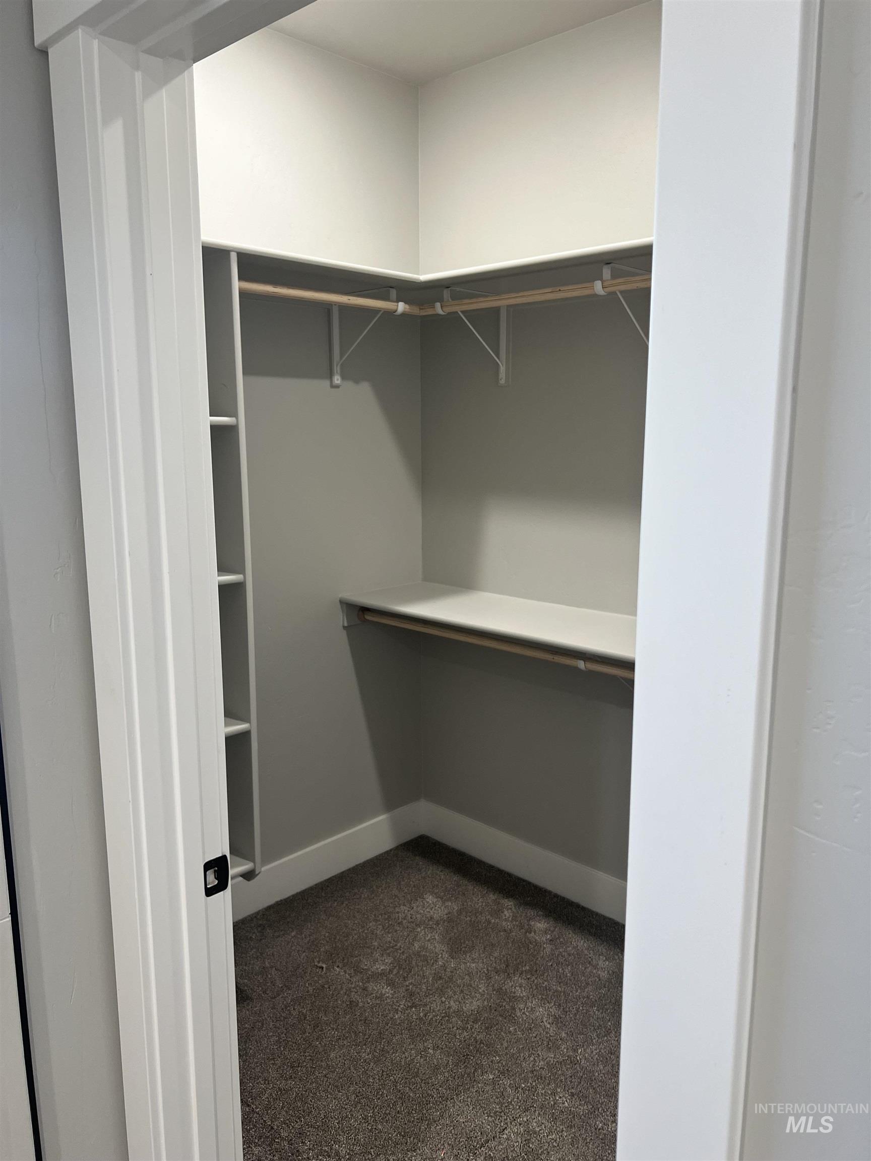 818 23rd Ave E, Jerome, Idaho 83338, 3 Bedrooms, 2 Bathrooms, Residential For Sale, Price $404,900,MLS 98933175