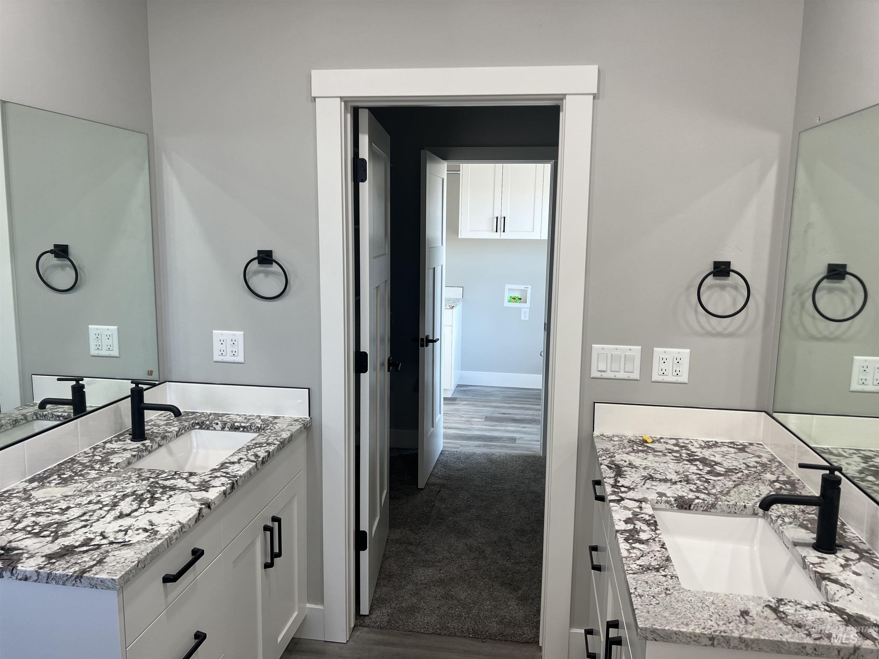 822 23rd Ave E, Jerome, Idaho 83338, 3 Bedrooms, 2.5 Bathrooms, Residential For Sale, Price $409,000,MLS 98933178