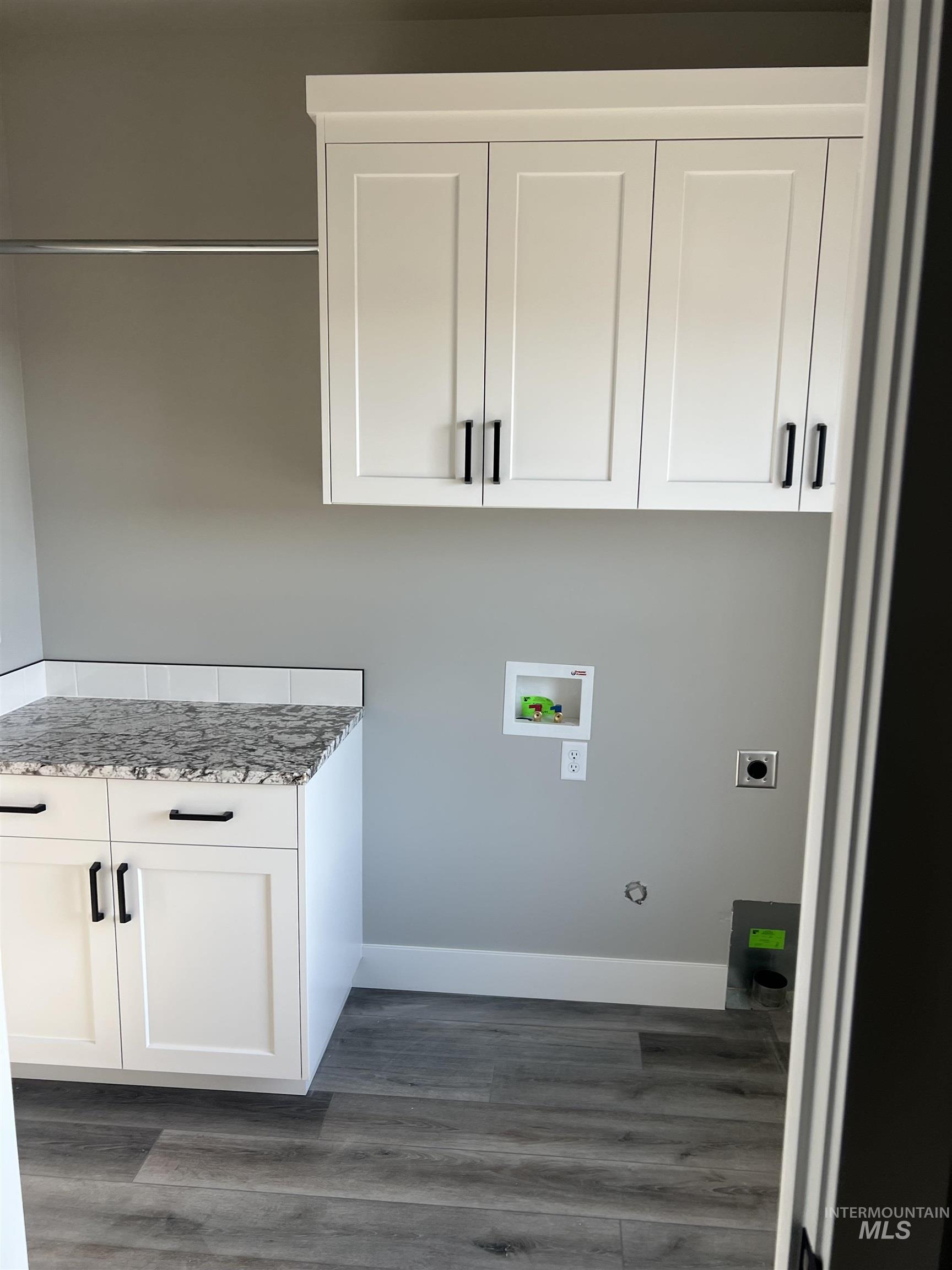 822 23rd Ave E, Jerome, Idaho 83338, 3 Bedrooms, 2.5 Bathrooms, Residential For Sale, Price $409,000,MLS 98933178