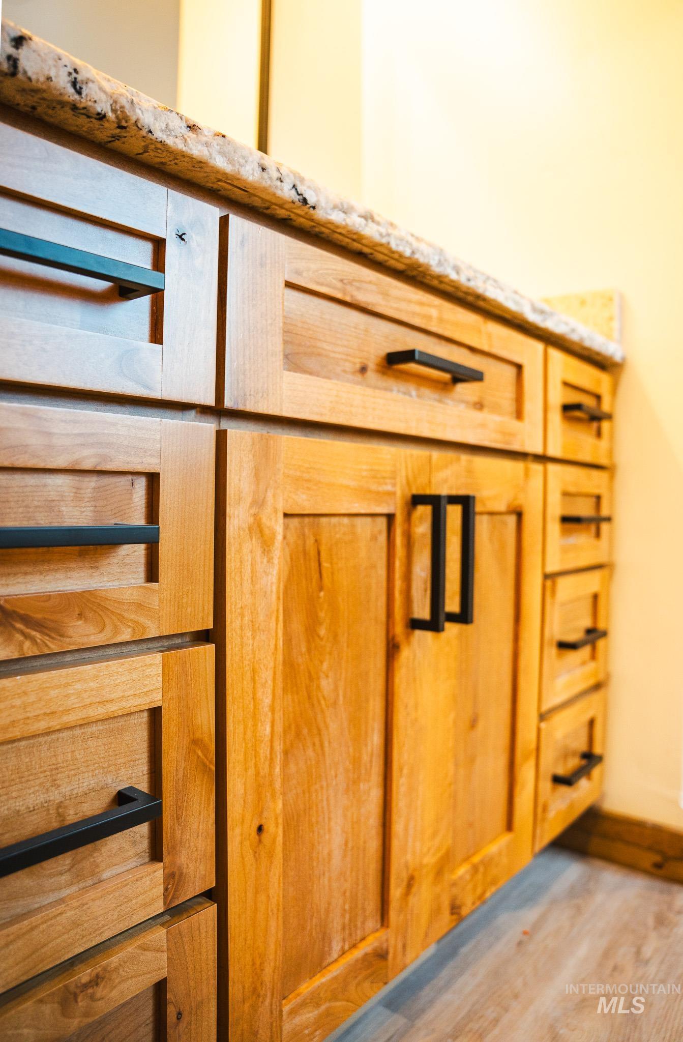 2219 Powers Drive, Lewiston, Idaho 83501, 3 Bedrooms, 2.5 Bathrooms, Residential For Sale, Price $523,000,MLS 98933264