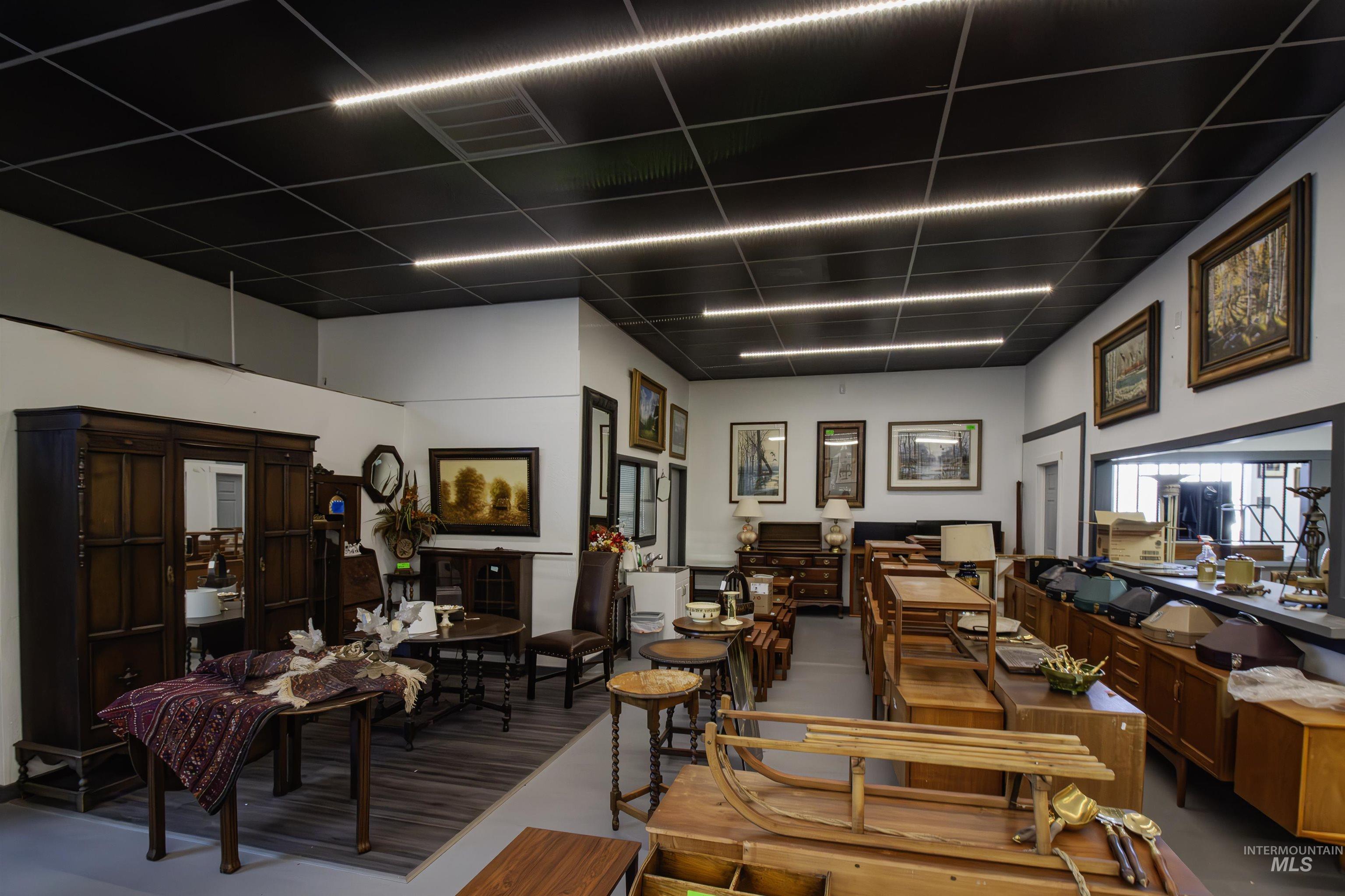 448 N Oregon Street, Ontario, Oregon 97914, Business/Commercial For Sale, Price $1,750,000, 98933272