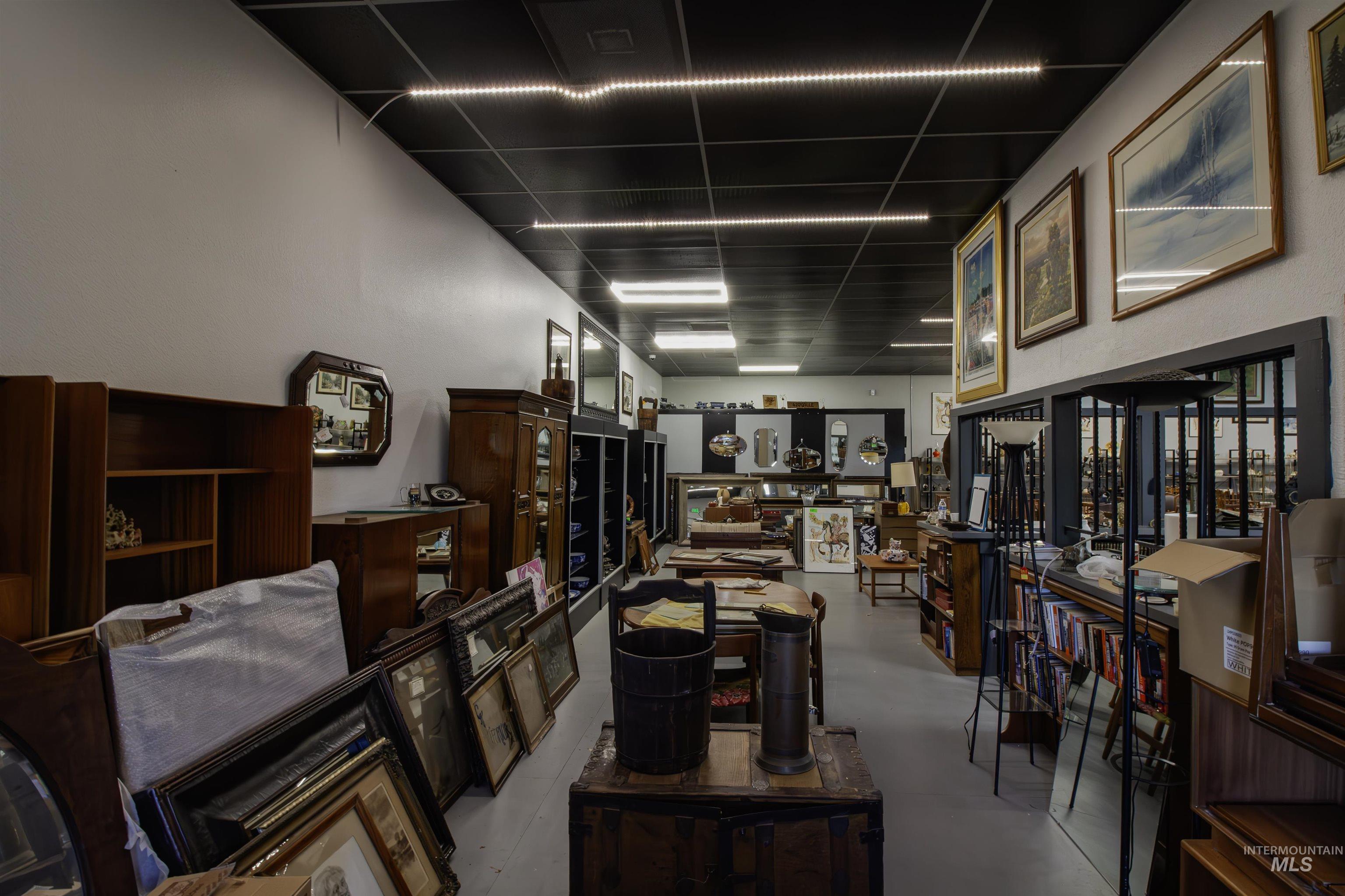 448 N Oregon Street, Ontario, Oregon 97914, Business/Commercial For Sale, Price $1,750,000, 98933272