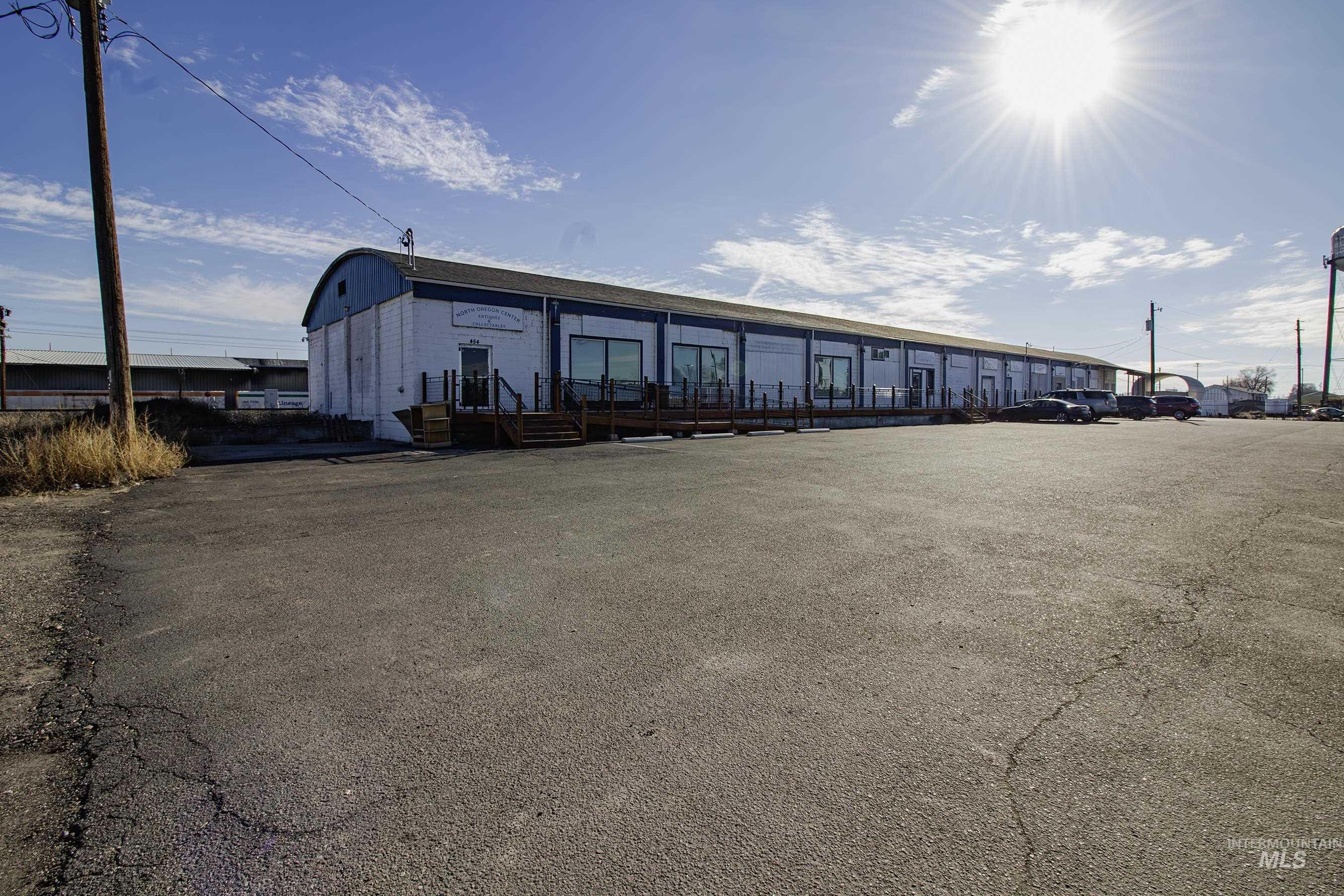 448 N Oregon Street, Ontario, Oregon 97914, Business/Commercial For Sale, Price $1,750,000, 98933272