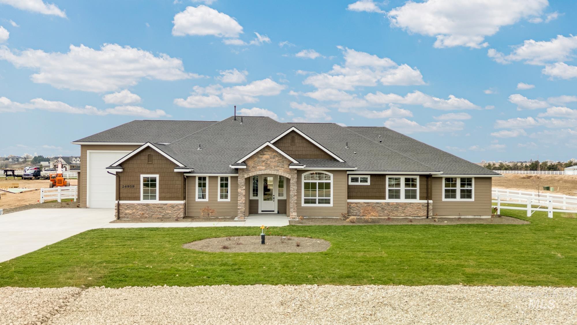 24959 Belgian Way, Middleton, Idaho 83644, 4 Bedrooms, 3.5 Bathrooms, Residential For Sale, Price $1,100,000,MLS 98933562