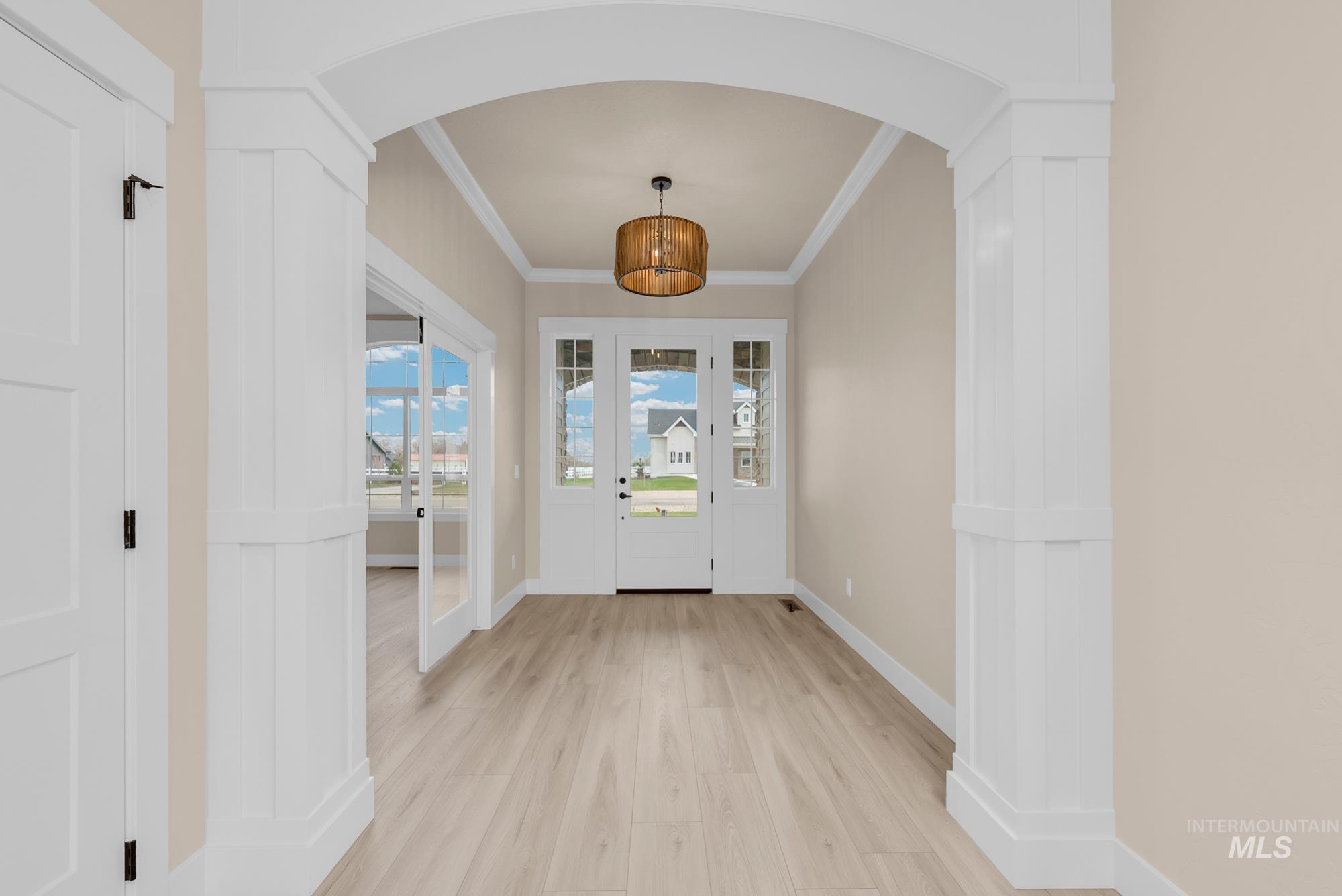 24959 Belgian Way, Middleton, Idaho 83644, 4 Bedrooms, 3.5 Bathrooms, Residential For Sale, Price $1,100,000,MLS 98933562