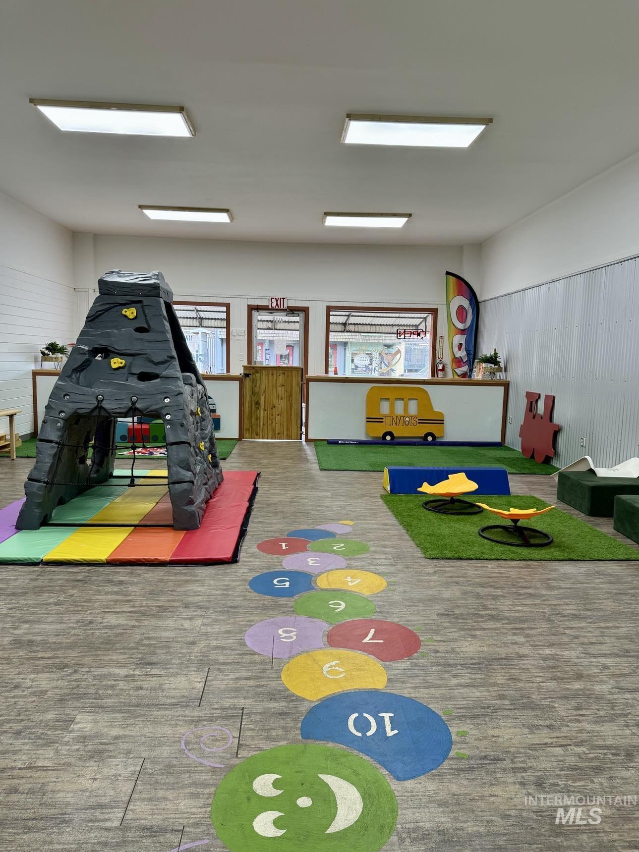 413 Main Street, Kamiah, Idaho 83536, Business/Commercial For Sale, Price $245,555,MLS 98933631