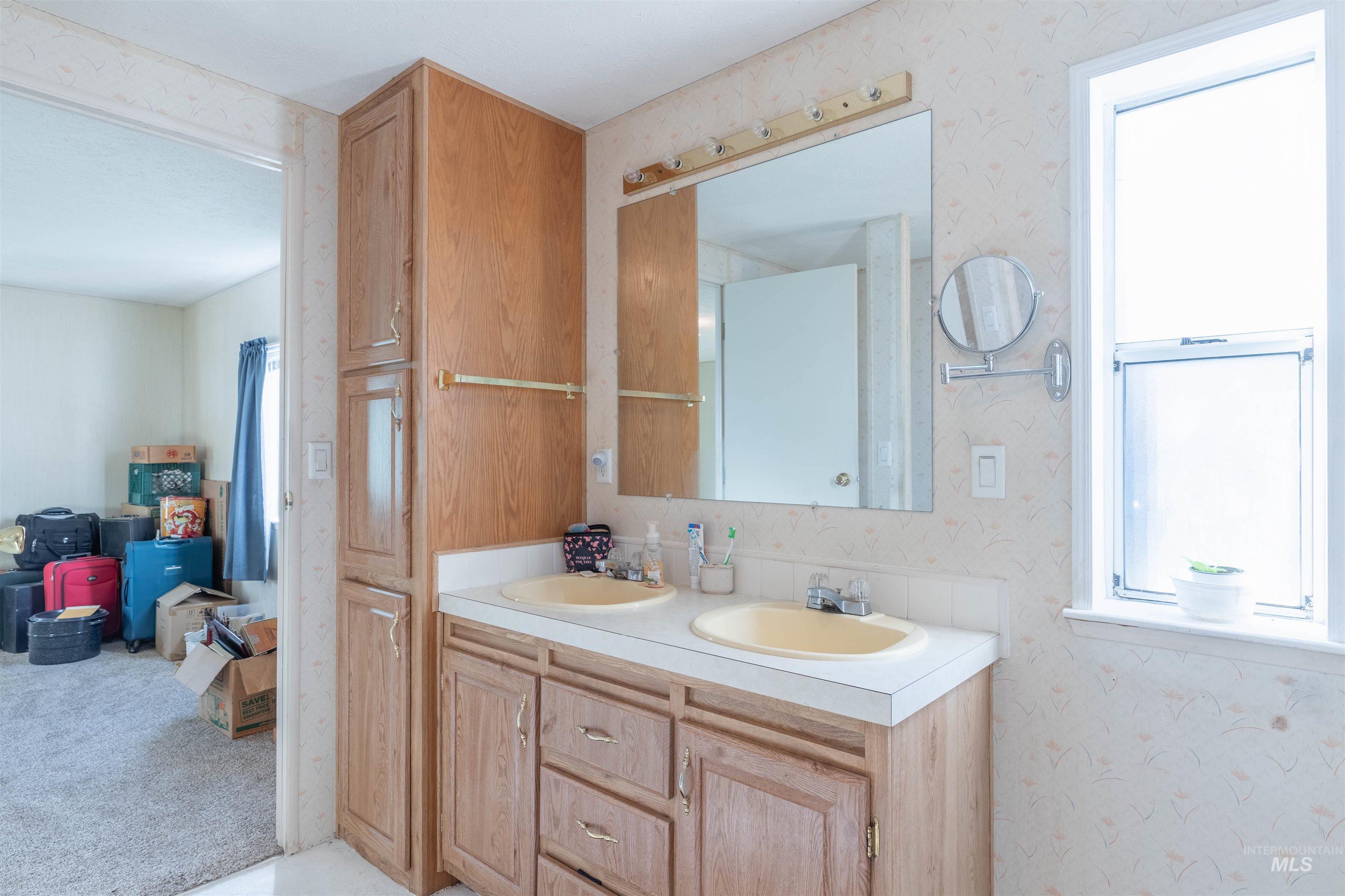 1020 Eid Rd, Moscow, Idaho 83843, 3 Bedrooms, 2 Bathrooms, Residential For Sale, Price $94,000,MLS 98933774