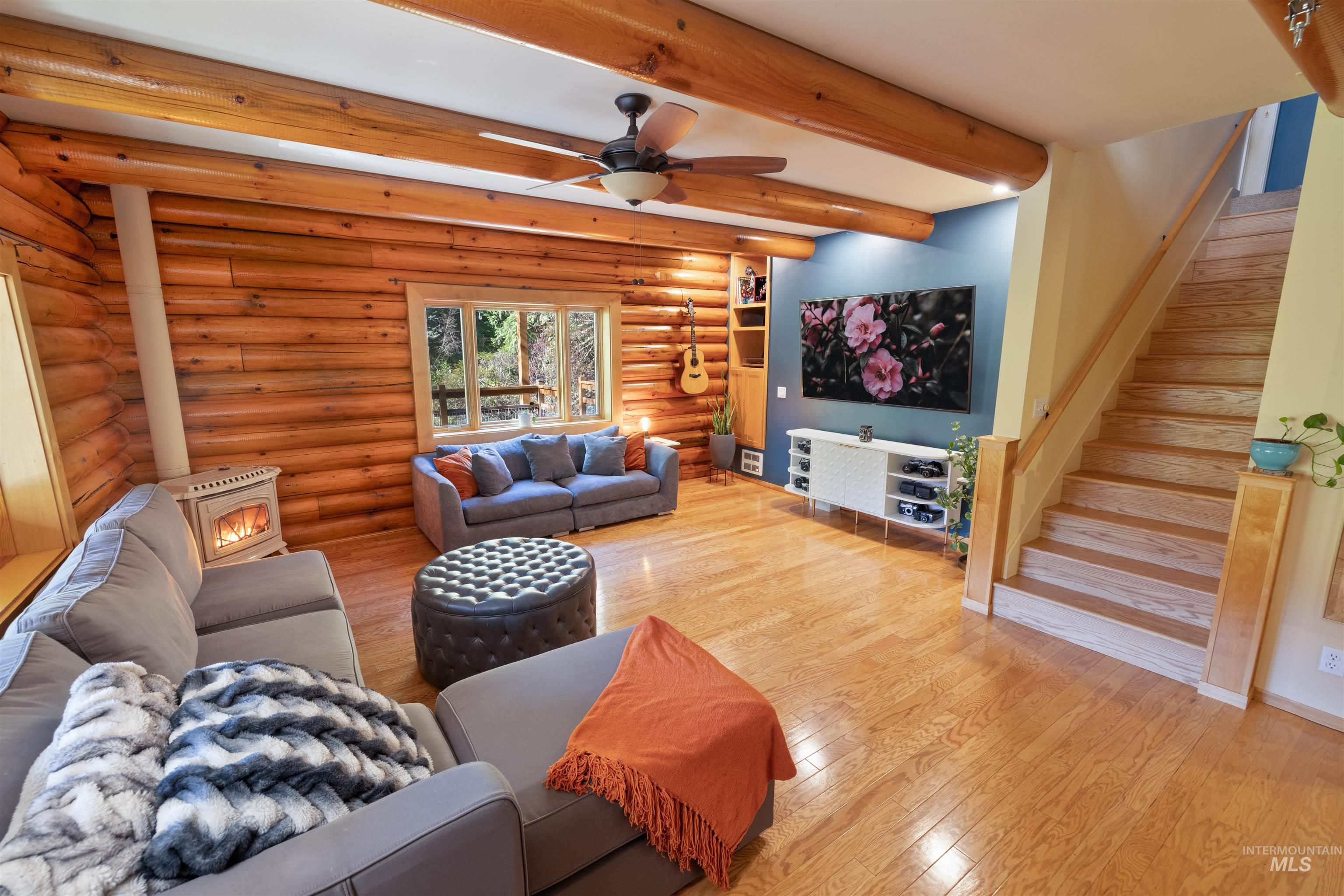 117 Suttler Creek, Kooskia, Idaho 83539, 3 Bedrooms, 3 Bathrooms, Residential For Sale, Price $999,999, 98934331