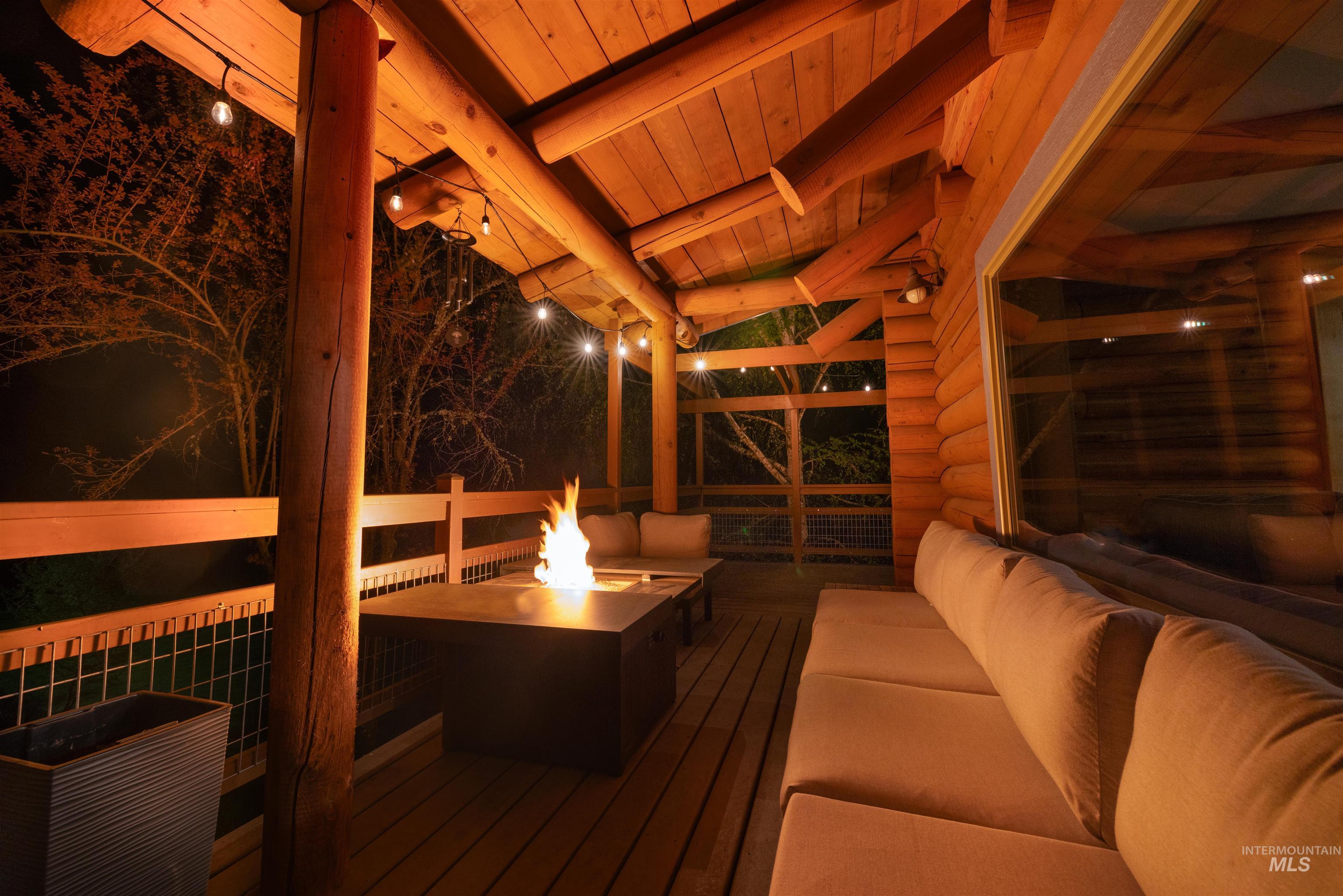 117 Suttler Creek, Kooskia, Idaho 83539, 3 Bedrooms, 3 Bathrooms, Residential For Sale, Price $999,999, 98934331