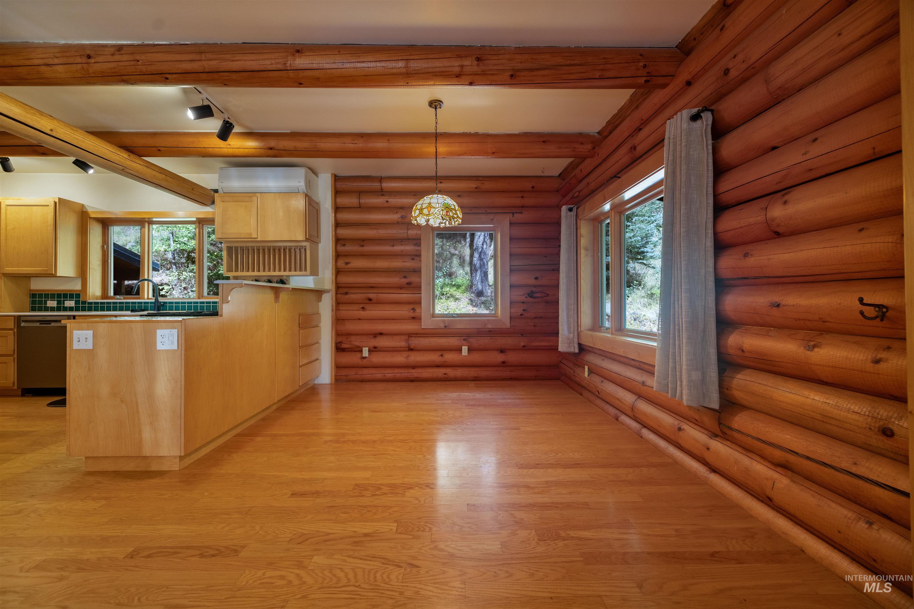 117 Suttler Creek, Kooskia, Idaho 83539, 3 Bedrooms, 3 Bathrooms, Residential For Sale, Price $999,999, 98934331