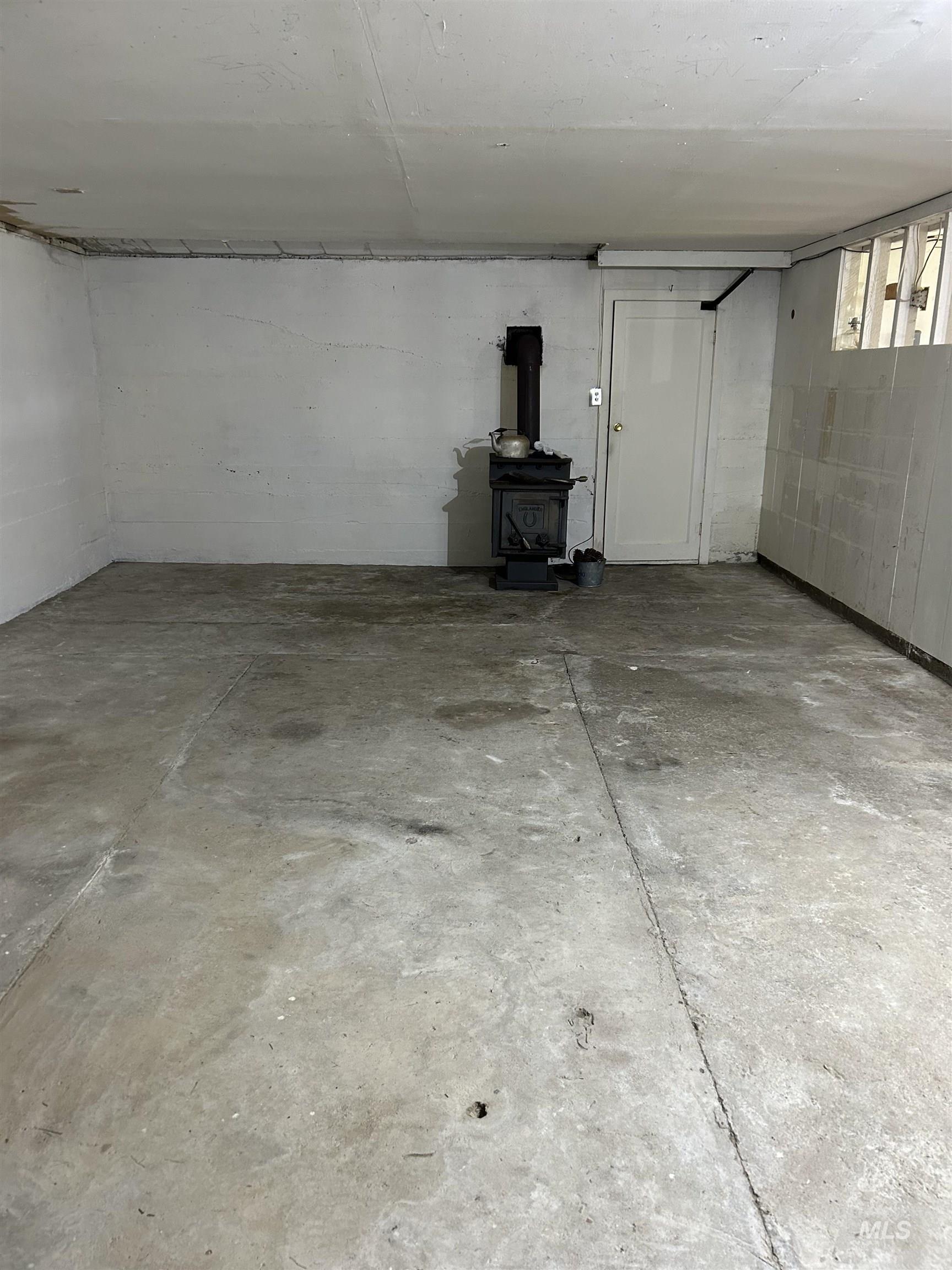 798 & 806 High Valley Rd, High Valley, Idaho 83611, 4 Bedrooms, 2 Bathrooms, Residential For Sale, Price $695,000, 98934520