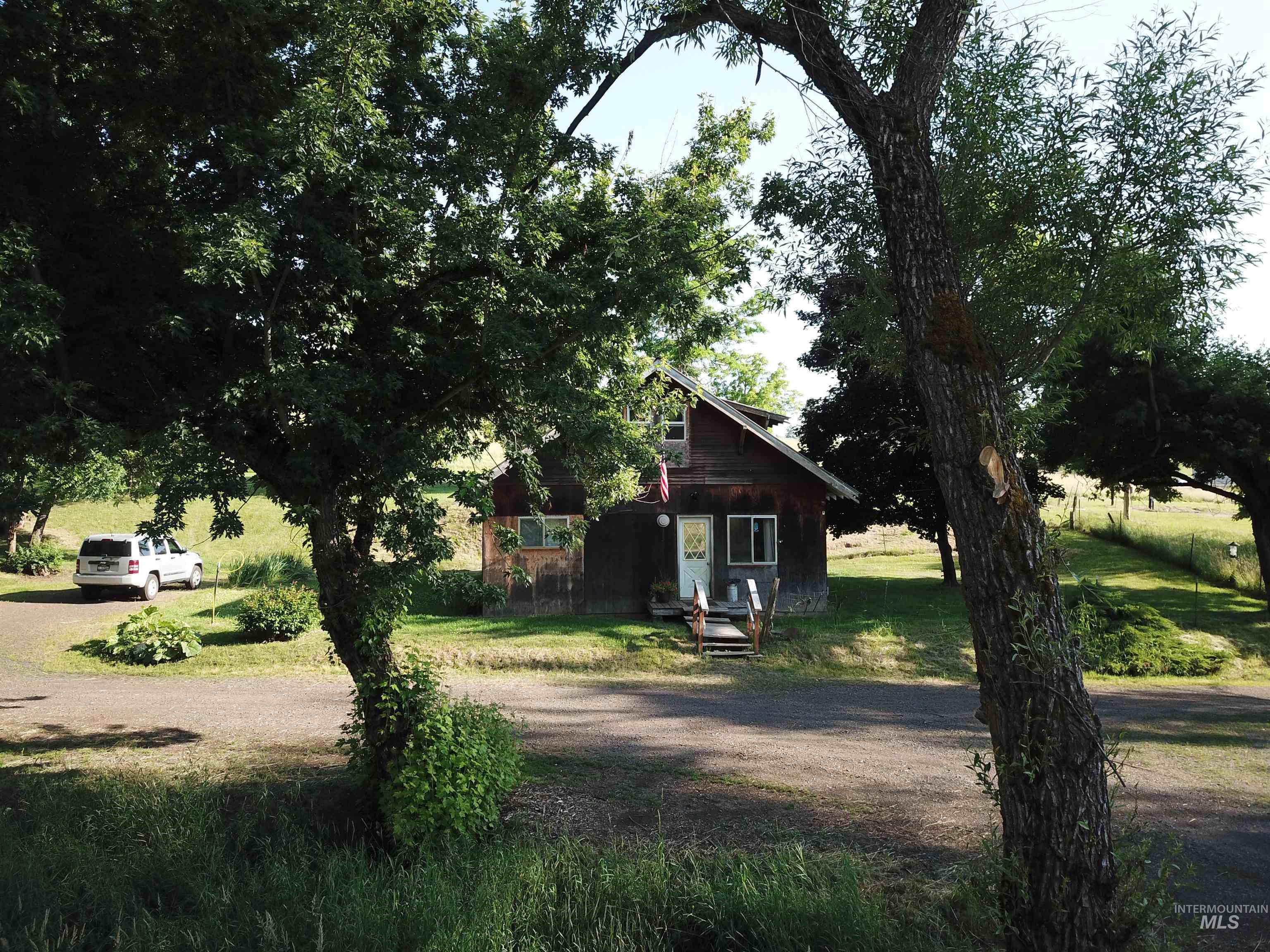 698 Leitch Creek Rd, Kooskia, Idaho 83539, 2 Bedrooms, 1 Bathroom, Residential For Sale, Price $549,000,MLS 98934859