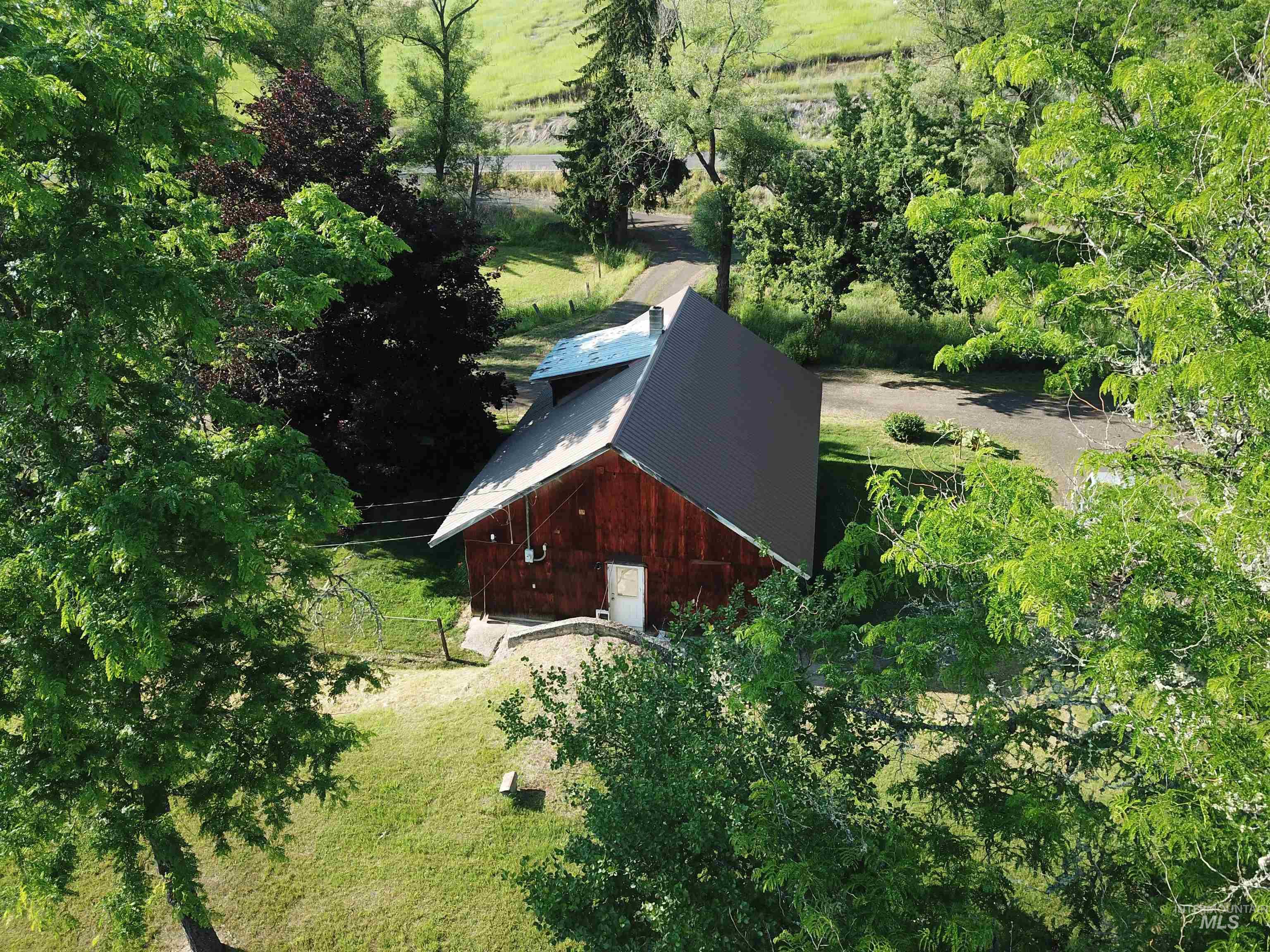 698 Leitch Creek Rd, Kooskia, Idaho 83539, 2 Bedrooms, 1 Bathroom, Residential For Sale, Price $549,000,MLS 98934859