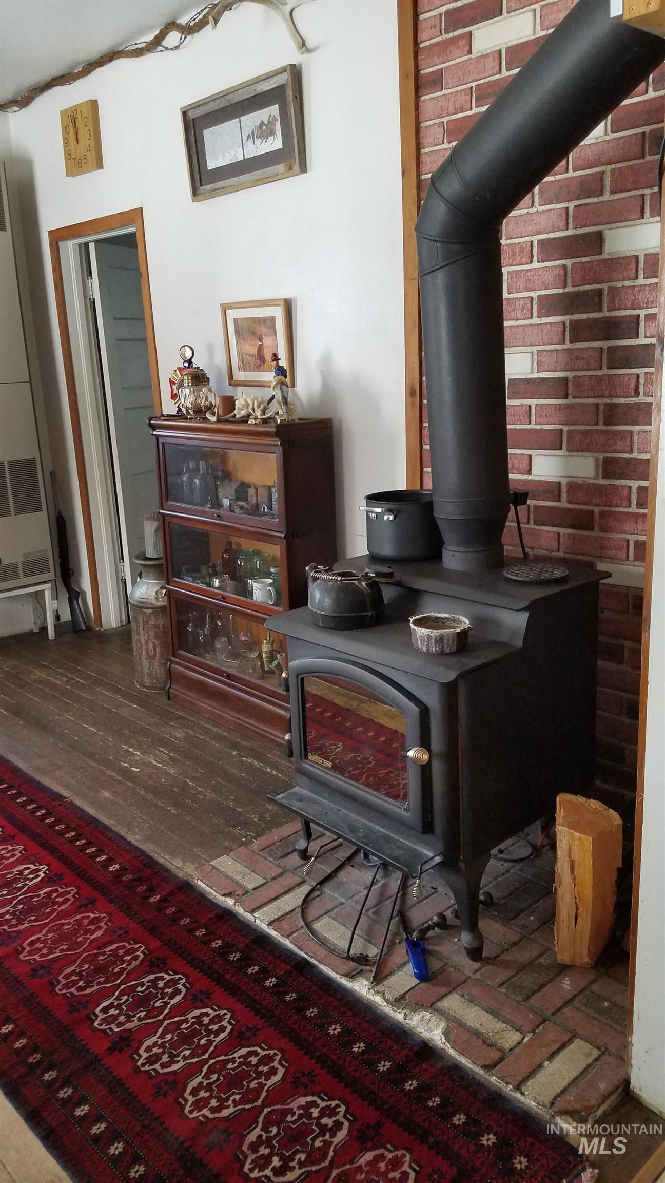 698 Leitch Creek Rd, Kooskia, Idaho 83539, 2 Bedrooms, 1 Bathroom, Residential For Sale, Price $549,000,MLS 98934859