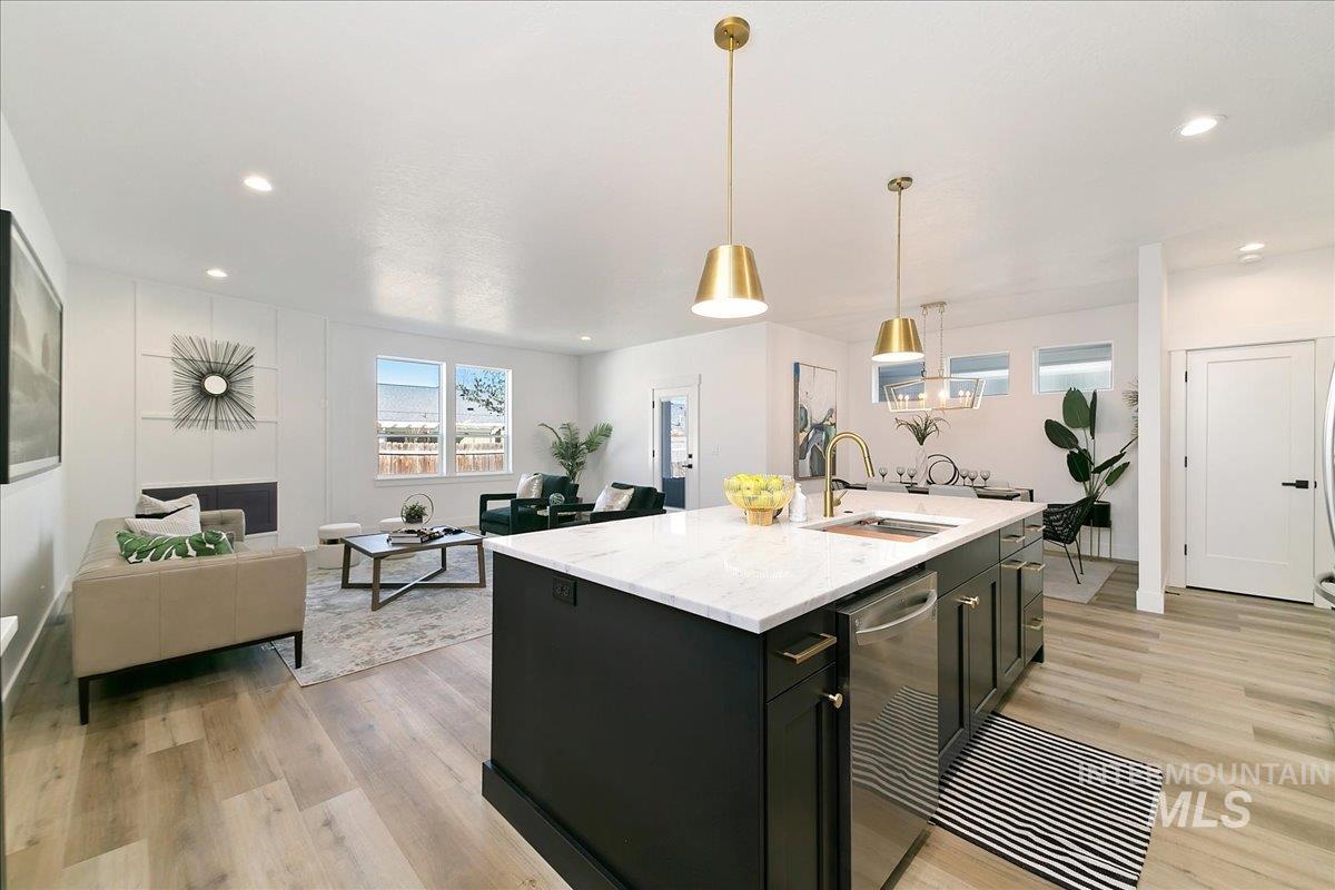 8174 N Breezy Ave, Boise, Idaho 83714, 3 Bedrooms, 2.5 Bathrooms, Residential For Sale, Price $600,000,MLS 98934929