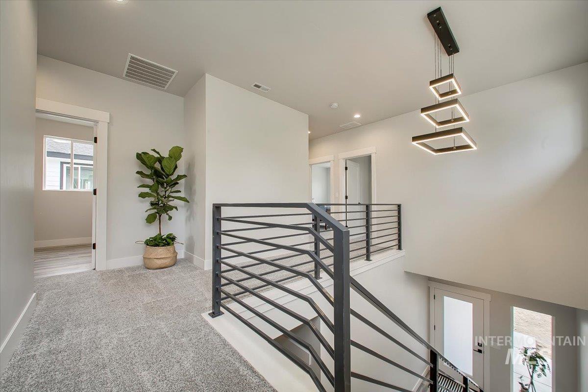 8174 N Breezy Ave, Boise, Idaho 83714, 3 Bedrooms, 2.5 Bathrooms, Residential For Sale, Price $600,000,MLS 98934929