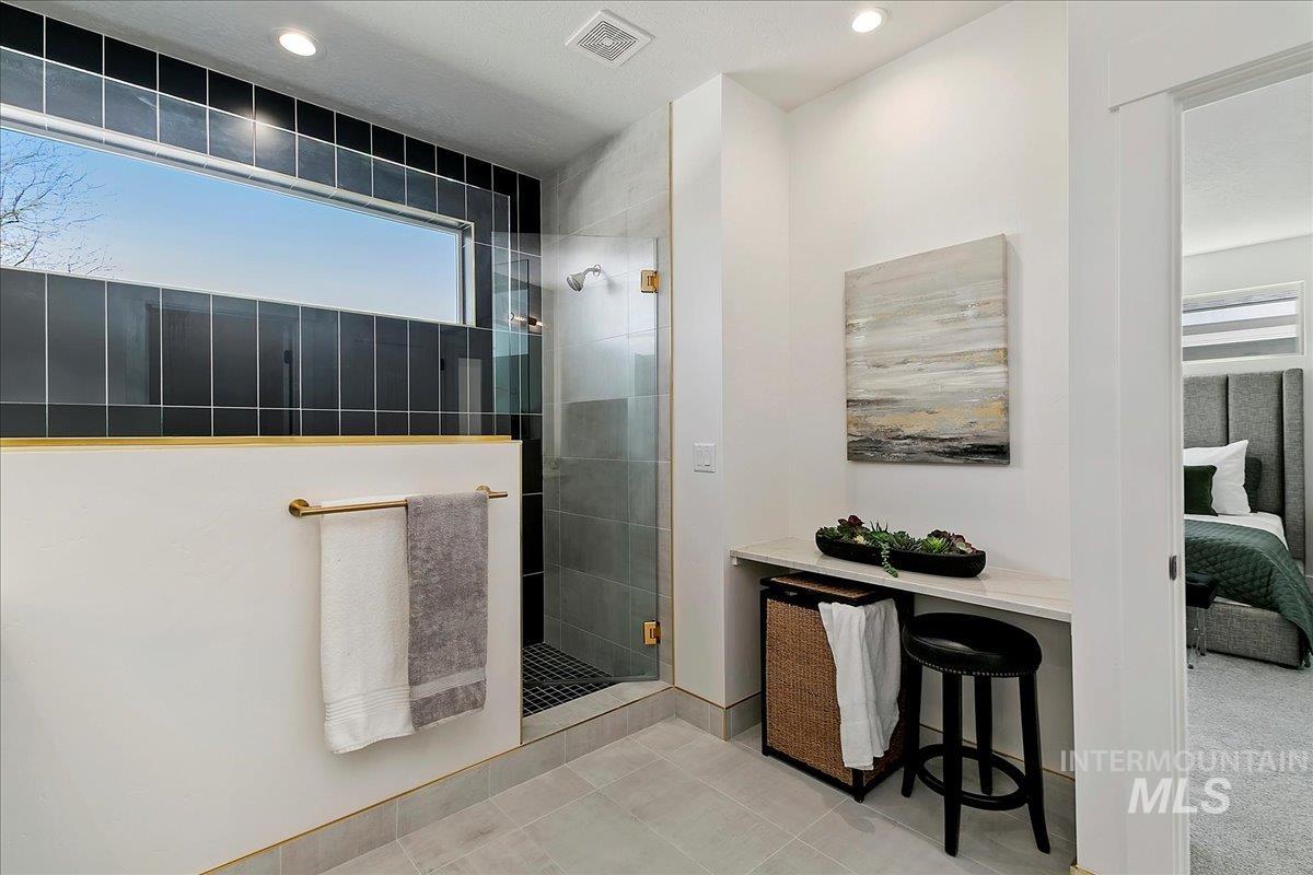 8174 N Breezy Ave, Boise, Idaho 83714, 3 Bedrooms, 2.5 Bathrooms, Residential For Sale, Price $600,000,MLS 98934929