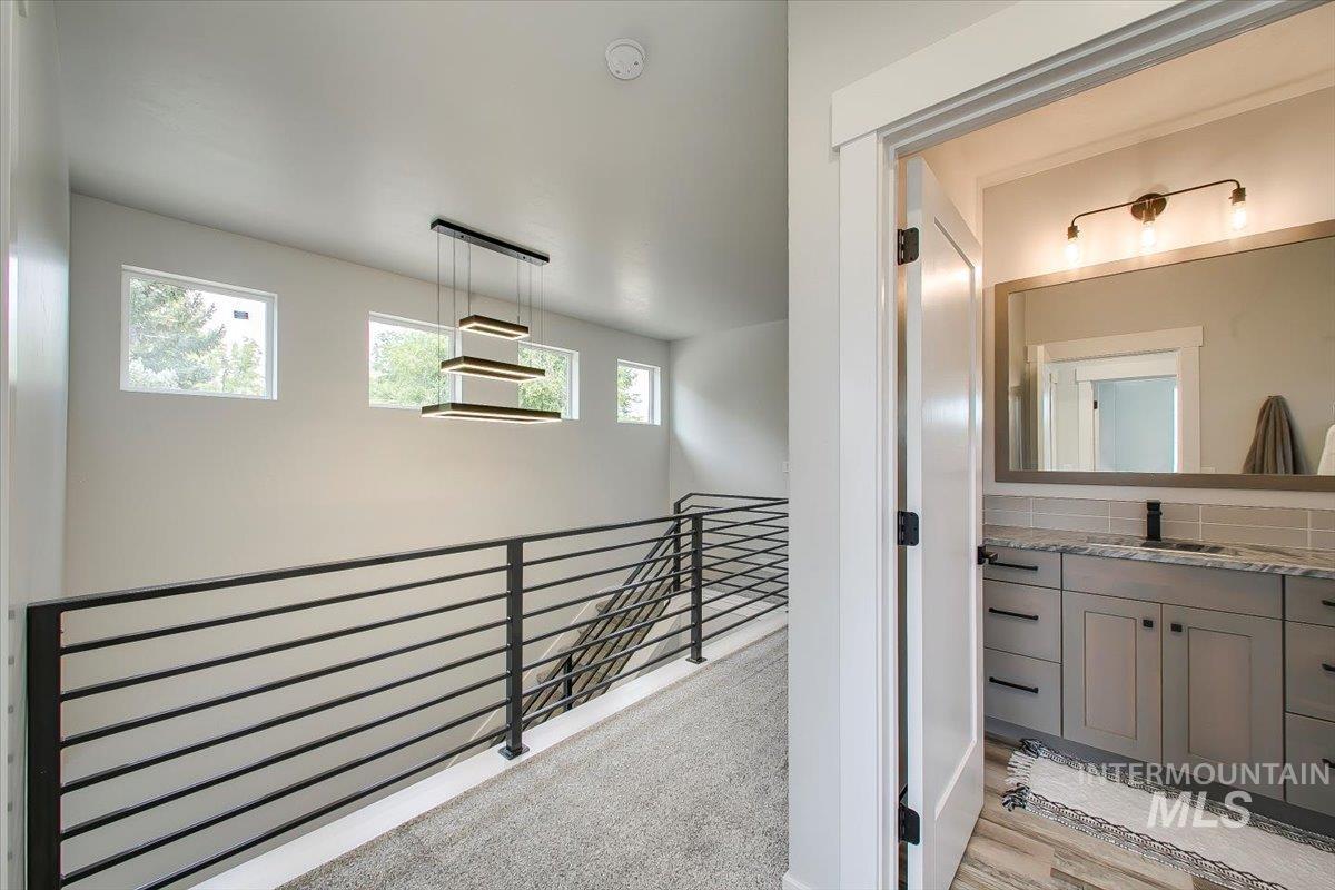 8174 N Breezy Ave, Boise, Idaho 83714, 3 Bedrooms, 2.5 Bathrooms, Residential For Sale, Price $600,000,MLS 98934929