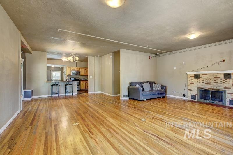 710 E Linden St, Caldwell, Idaho 83605, 4 Bedrooms, 2 Bathrooms, Residential Income For Sale, Price $574,900, 98935648