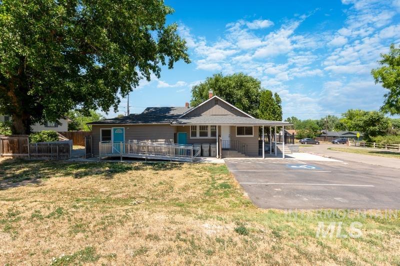 710 E Linden St, Caldwell, Idaho 83605, 4 Bedrooms, 2 Bathrooms, Residential Income For Sale, Price $574,900, 98935648