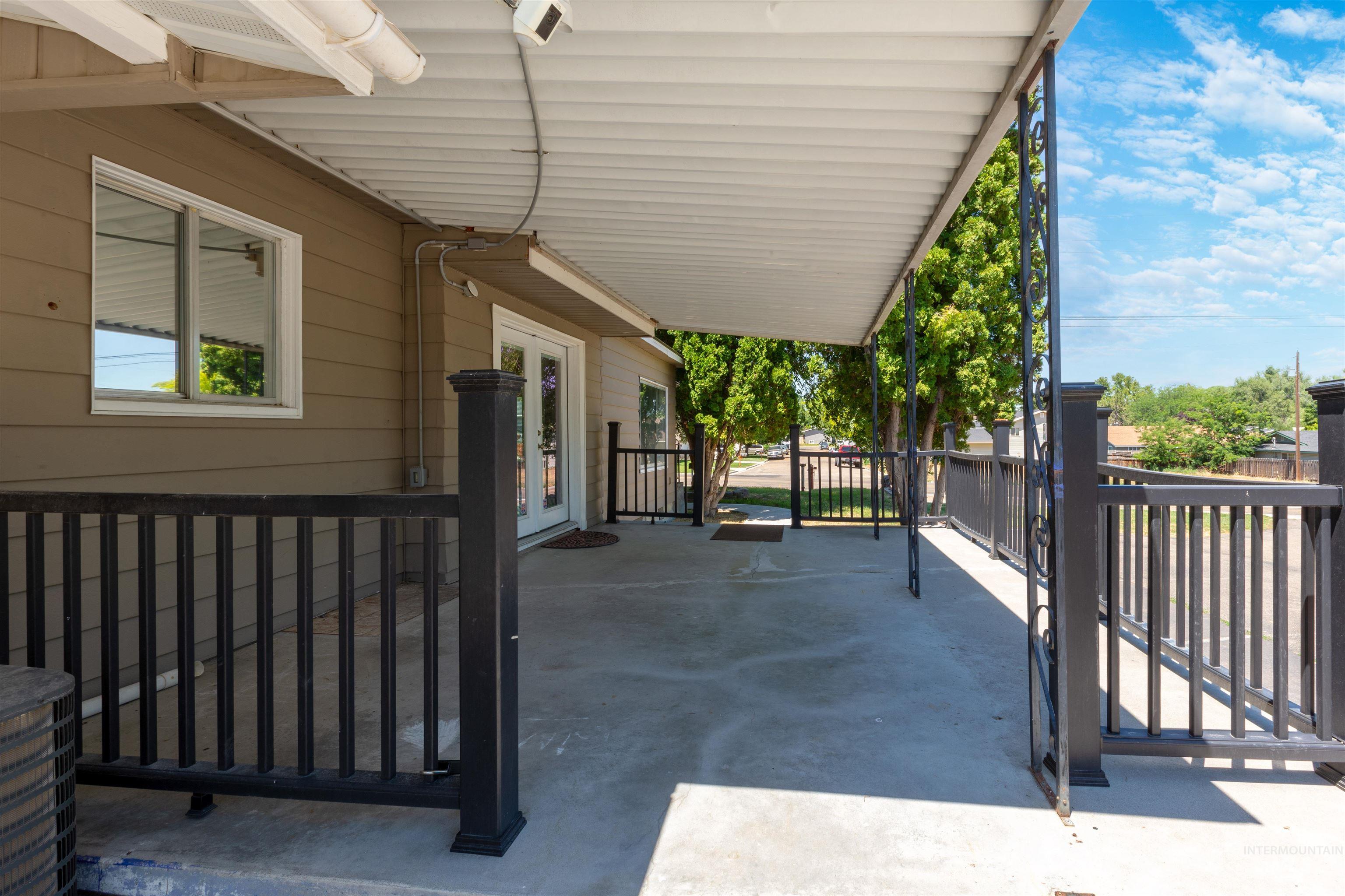 710 E Linden St., Caldwell, Idaho 83605, 4 Bedrooms, Business/Commercial For Sale, Price $574,900, 98935649