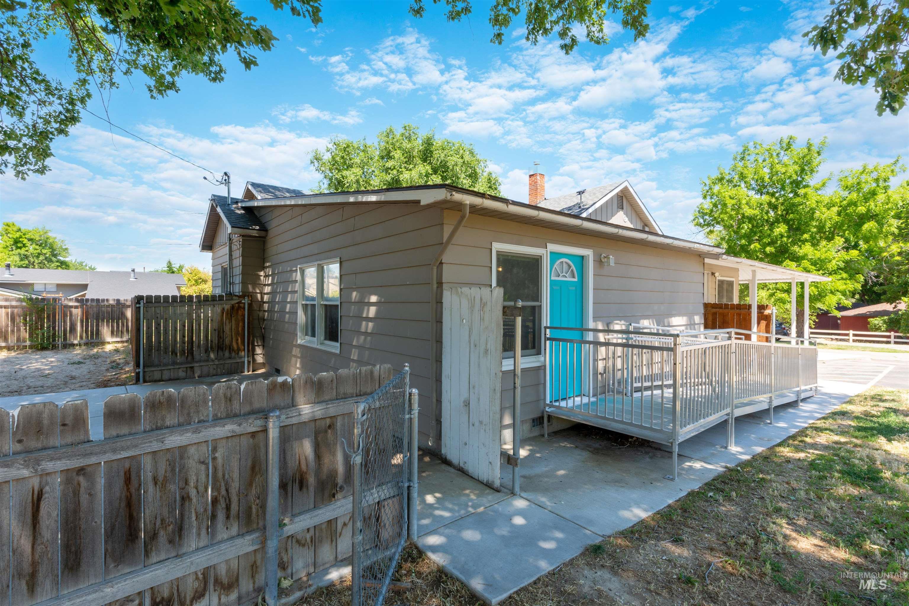 710 E Linden St., Caldwell, Idaho 83605, 4 Bedrooms, Business/Commercial For Sale, Price $574,900, 98935649