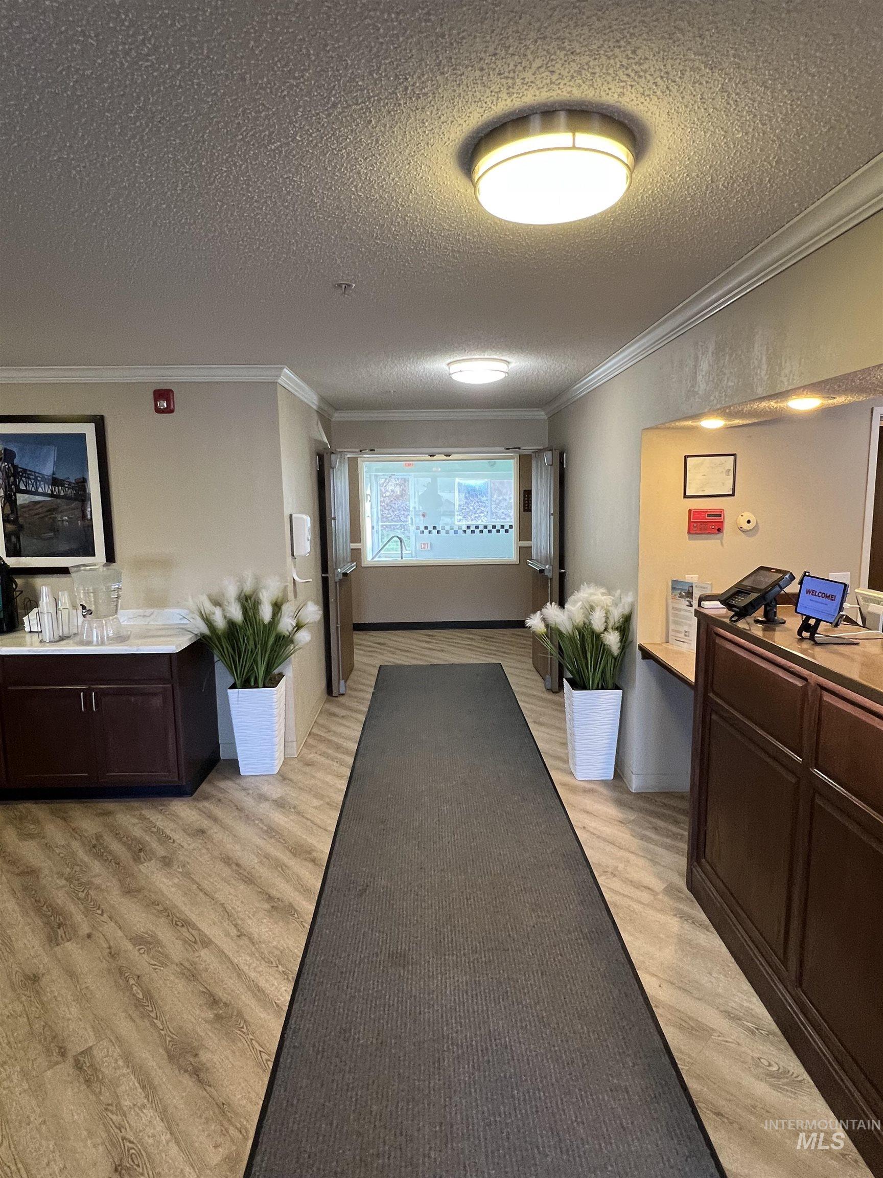 2128 8th Ave, Lewiston, Idaho 83501, 52 Rooms, Business/Commercial For Sale, Price $6,700,000,MLS 98935669