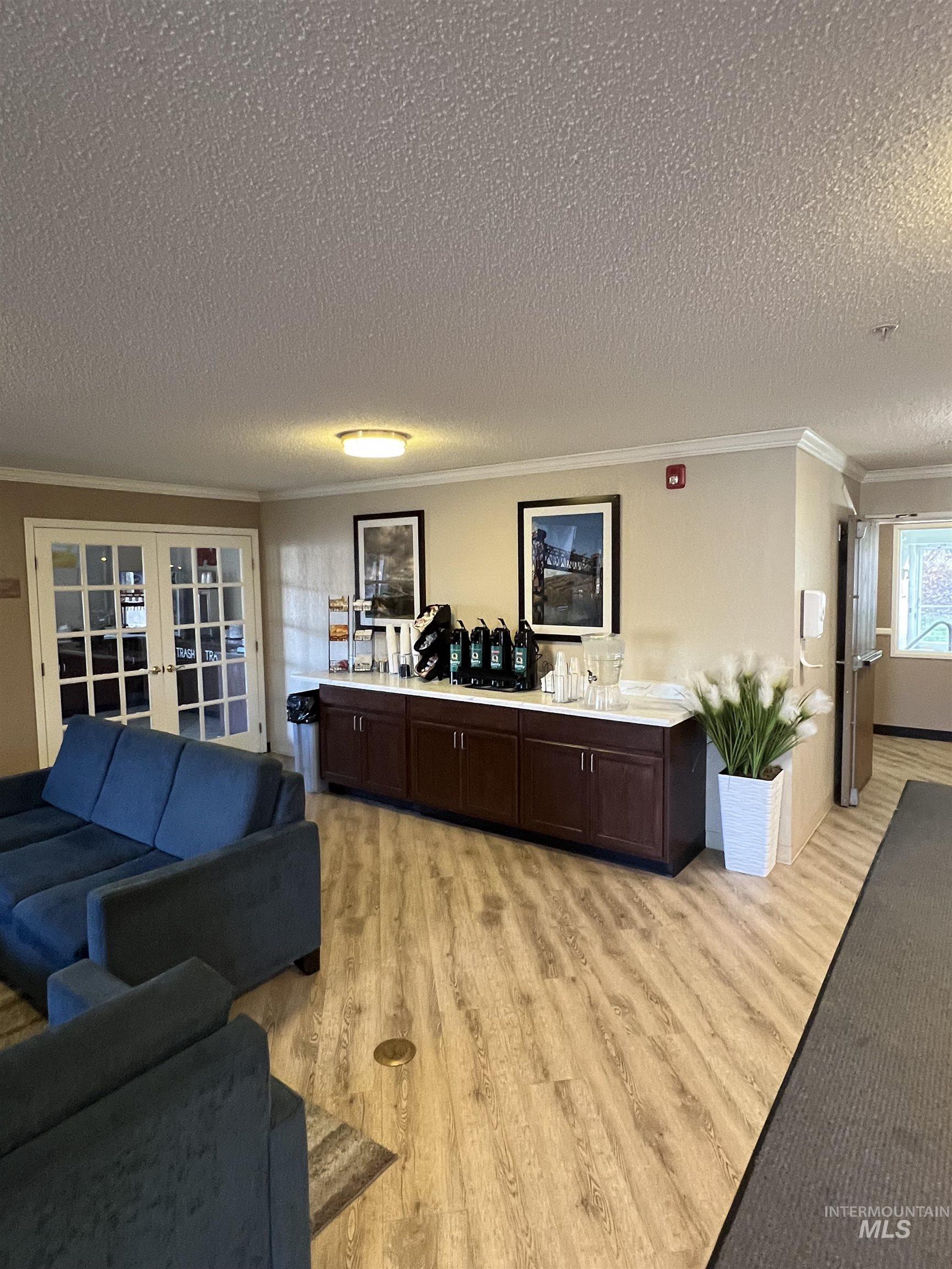 2128 8th Ave, Lewiston, Idaho 83501, 52 Rooms, Business/Commercial For Sale, Price $6,700,000,MLS 98935669