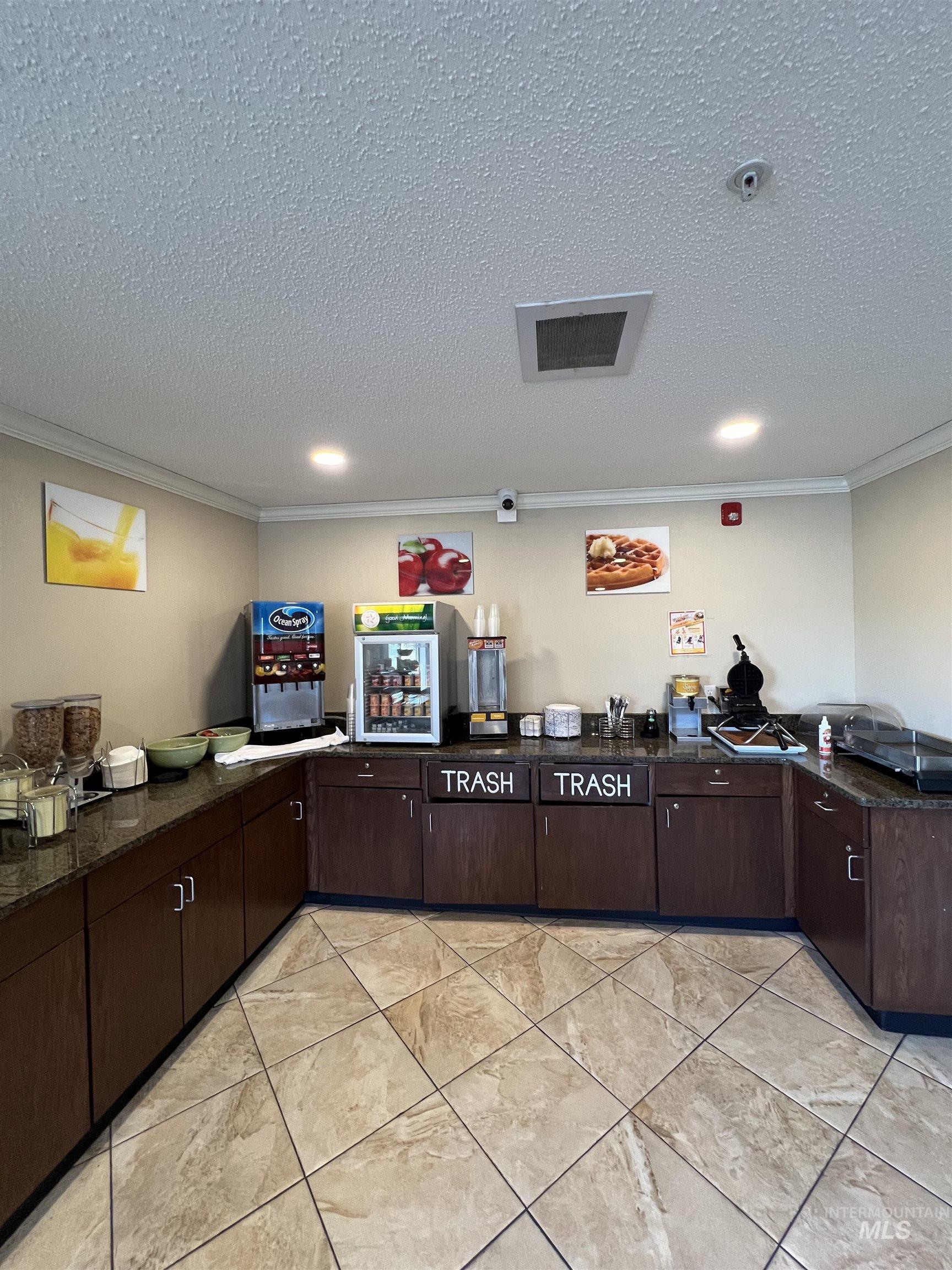 2128 8th Ave, Lewiston, Idaho 83501, 52 Rooms, Business/Commercial For Sale, Price $6,700,000,MLS 98935669