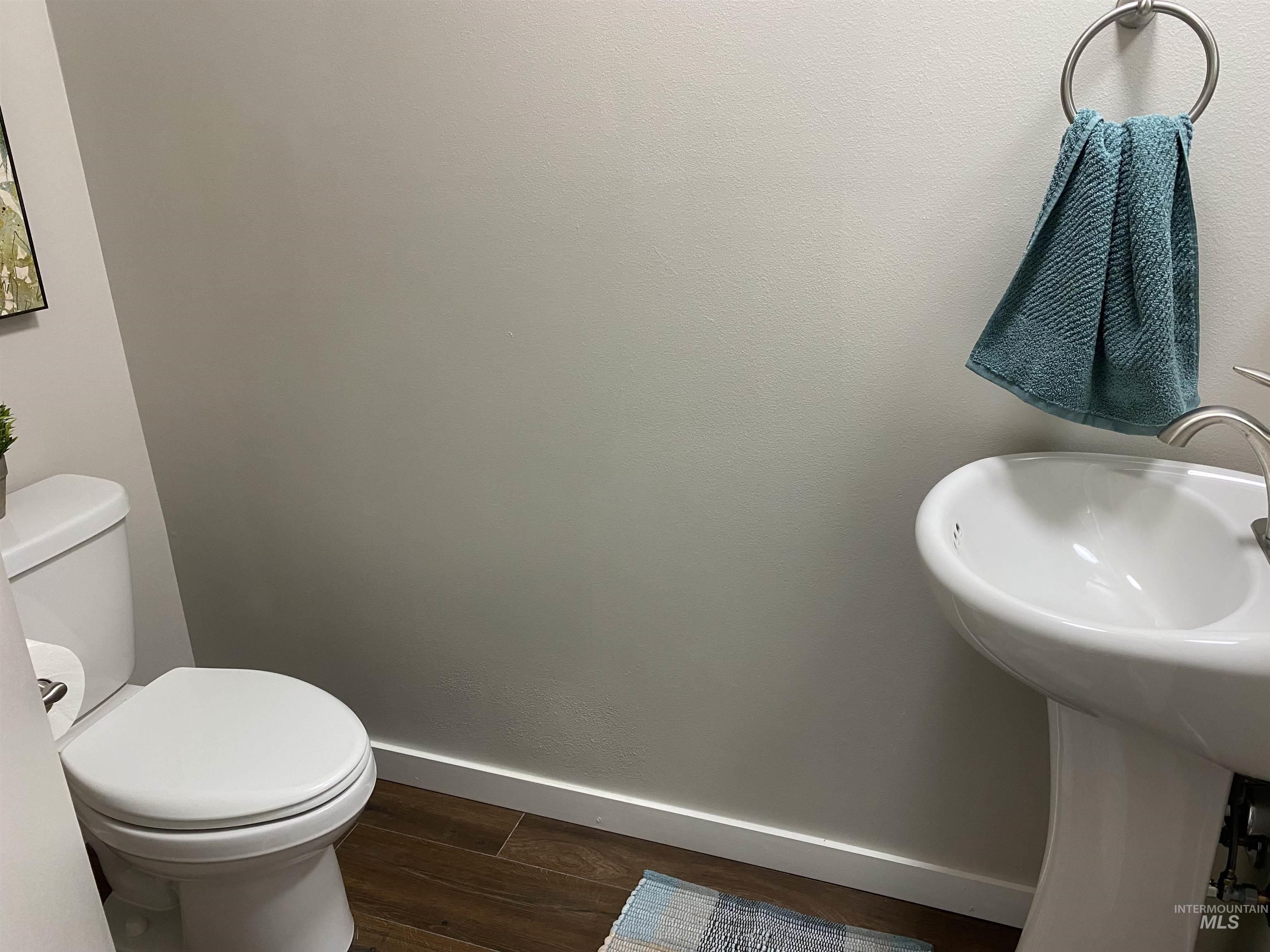 102 Highline Lane, Potlatch, Idaho 83855-0000, 4 Bedrooms, 3.5 Bathrooms, Residential For Sale, Price $344,900,MLS 98935864