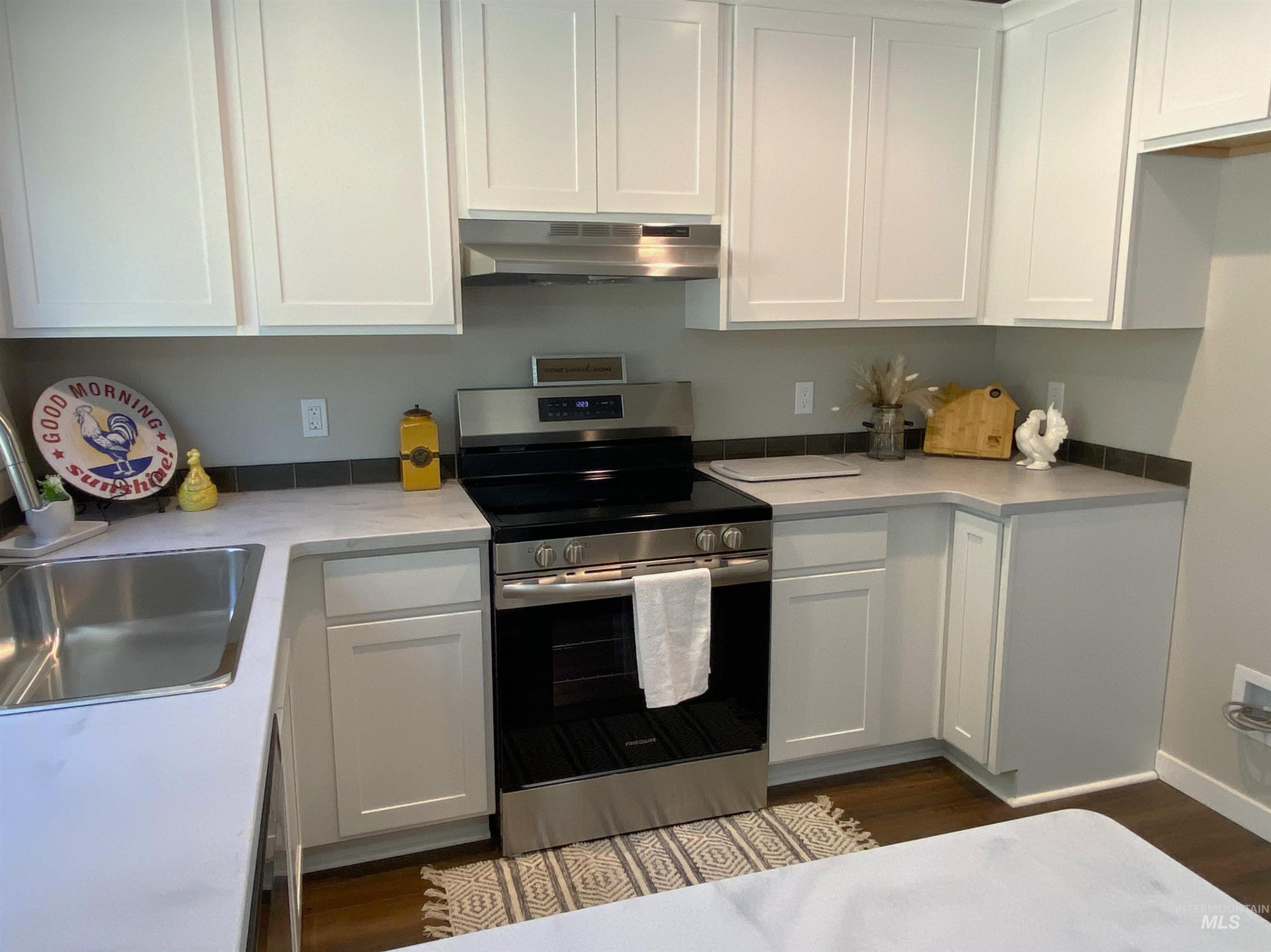 102 Highline Lane, Potlatch, Idaho 83855-0000, 4 Bedrooms, 3.5 Bathrooms, Residential For Sale, Price $344,900,MLS 98935864