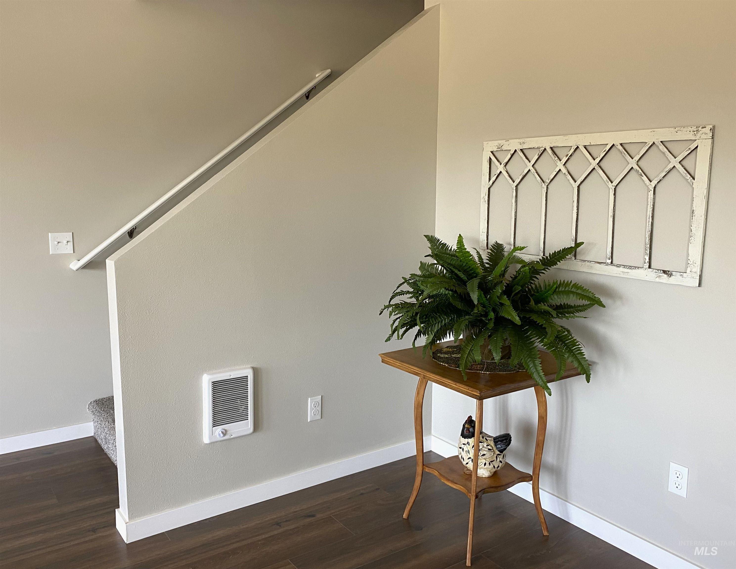 102 Highline Lane, Potlatch, Idaho 83855-0000, 4 Bedrooms, 3.5 Bathrooms, Residential For Sale, Price $344,900,MLS 98935864