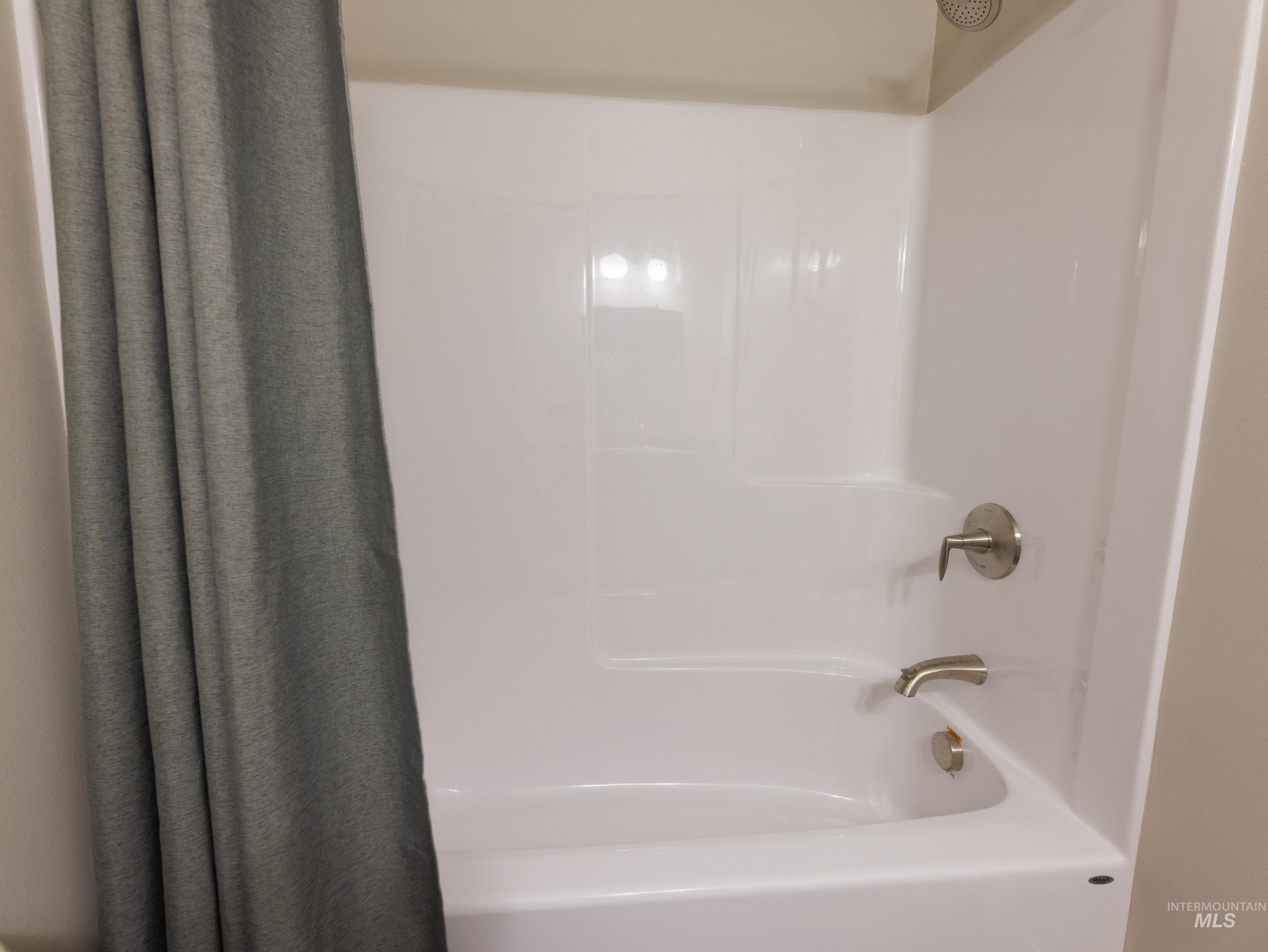 102 Highline Lane, Potlatch, Idaho 83855-0000, 4 Bedrooms, 3.5 Bathrooms, Residential For Sale, Price $344,900,MLS 98935864