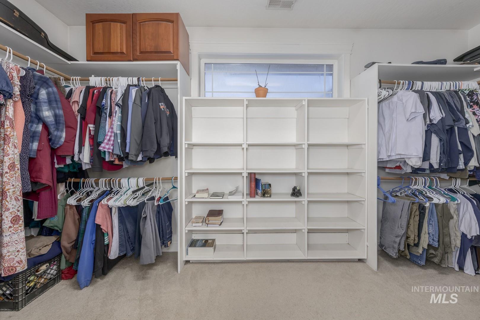 1280 SW 3rd Ave, Fruitland, Idaho 83619, 5 Bedrooms, 3.5 Bathrooms, Residential For Sale, Price $850,000, 98935999