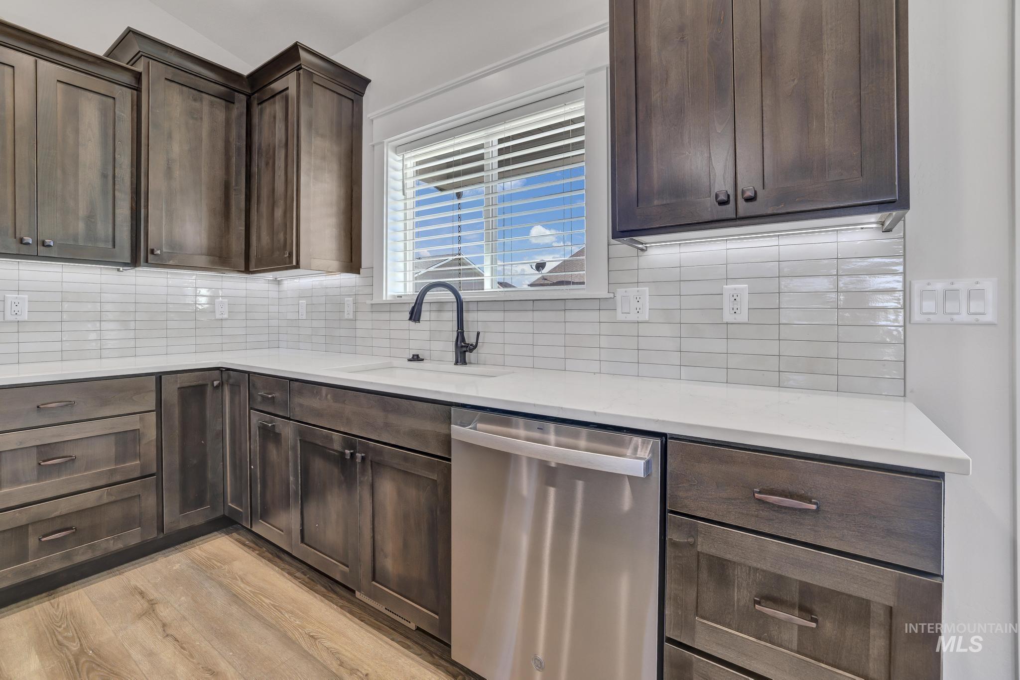 1376 Haizlee Way, Twin Falls, Idaho 83301, 3 Bedrooms, 2 Bathrooms, Residential For Sale, Price $429,900,MLS 98936022