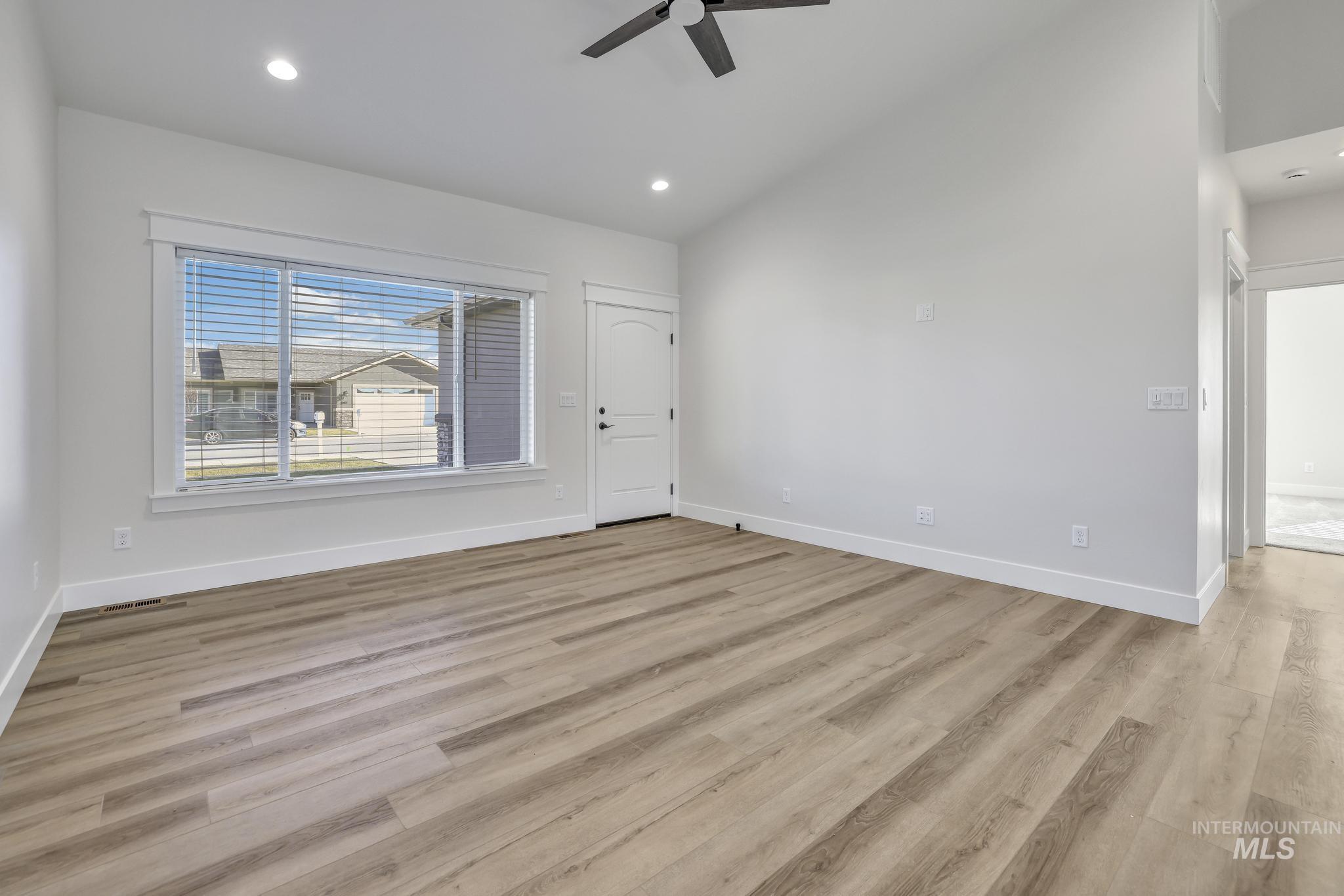 1376 Haizlee Way, Twin Falls, Idaho 83301, 3 Bedrooms, 2 Bathrooms, Residential For Sale, Price $429,900,MLS 98936022