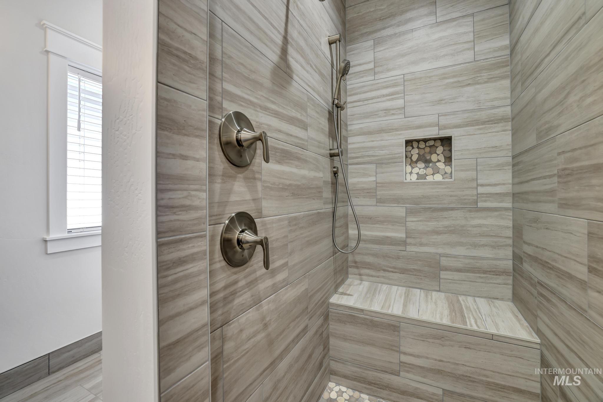 1362 Haizlee Way, Twin Falls, Idaho 83301, 3 Bedrooms, 2 Bathrooms, Residential For Sale, Price $429,900, 98936023