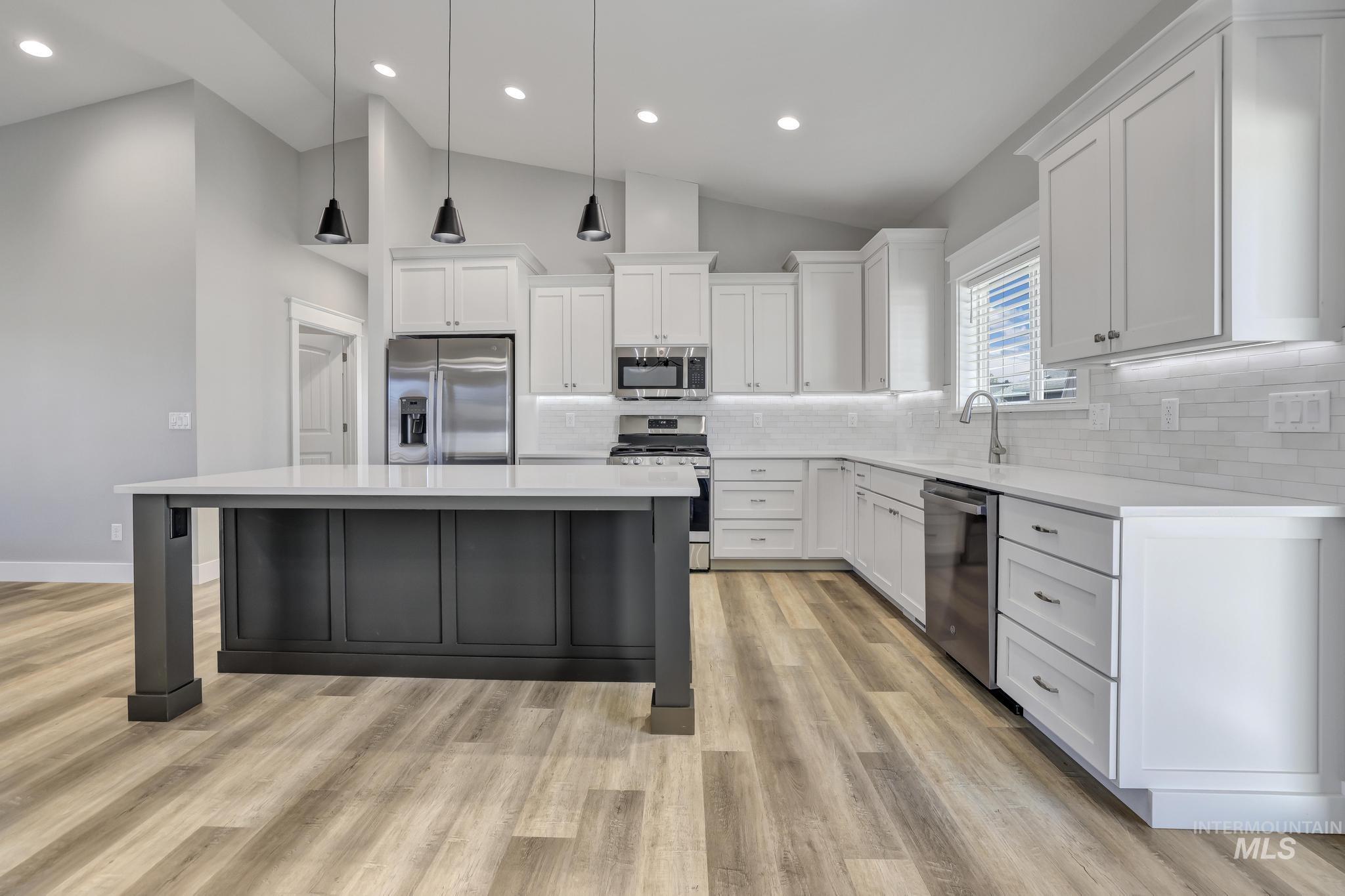 1399 Haizlee Way, Twin Falls, Idaho 83301, 3 Bedrooms, 2 Bathrooms, Residential For Sale, Price $459,900, 98936025