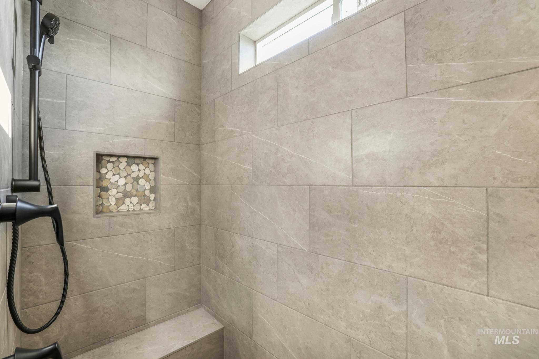 1385 Haizlee Way, Twin Falls, Idaho 83301, 3 Bedrooms, 2 Bathrooms, Residential For Sale, Price $459,900, 98936027