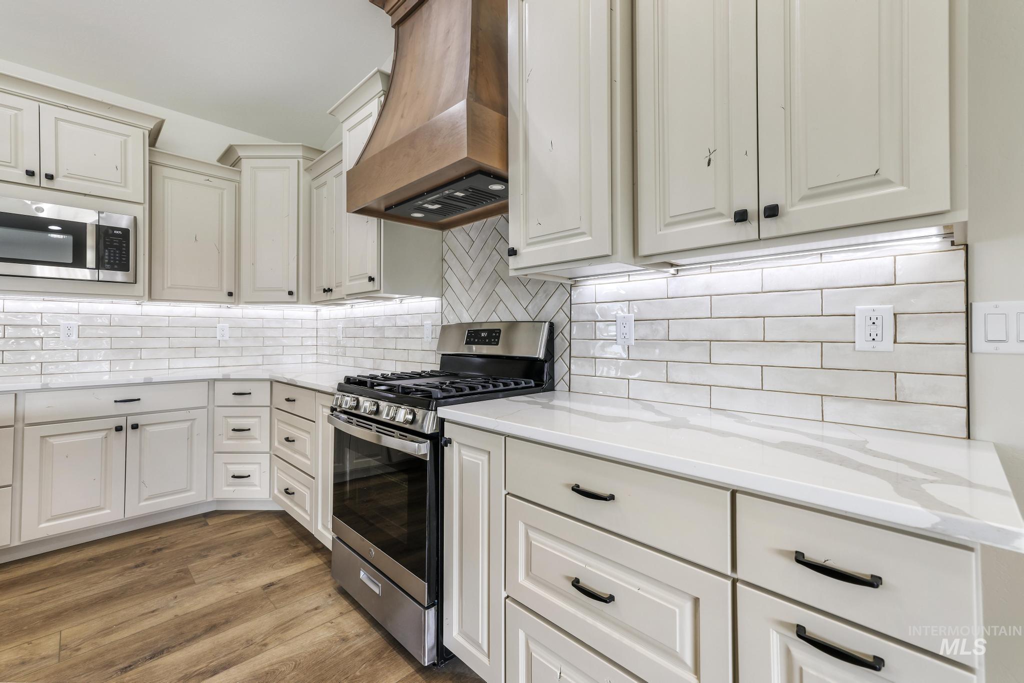 1390 Haizlee Way, Twin Falls, Idaho 83301, 4 Bedrooms, 2 Bathrooms, Residential For Sale, Price $459,900, 98936029