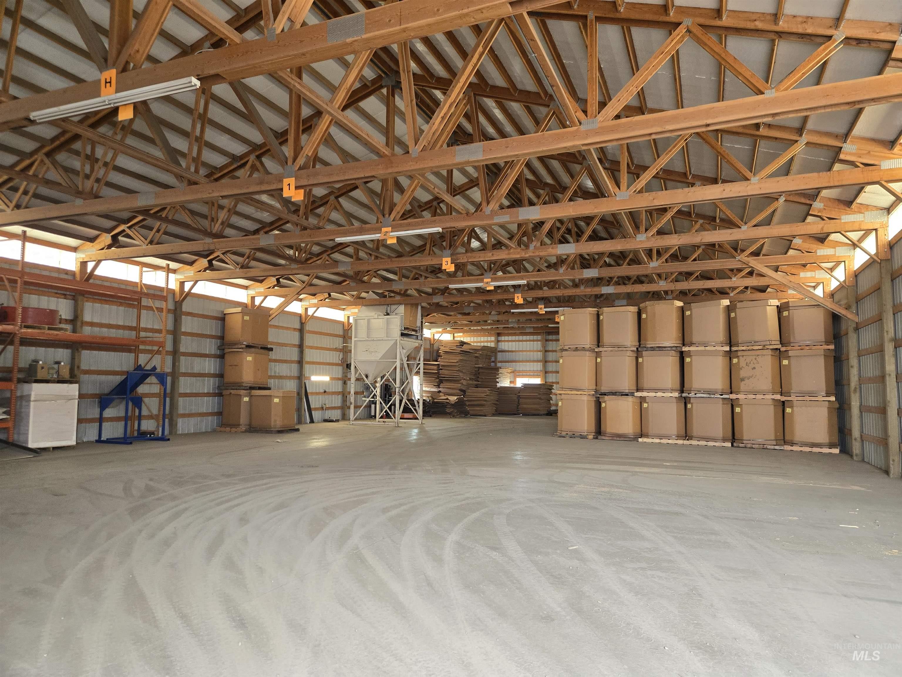 1265 Port Way, Clarkston, Washington 99403, Business/Commercial For Sale, Price $550,000,MLS 98936158