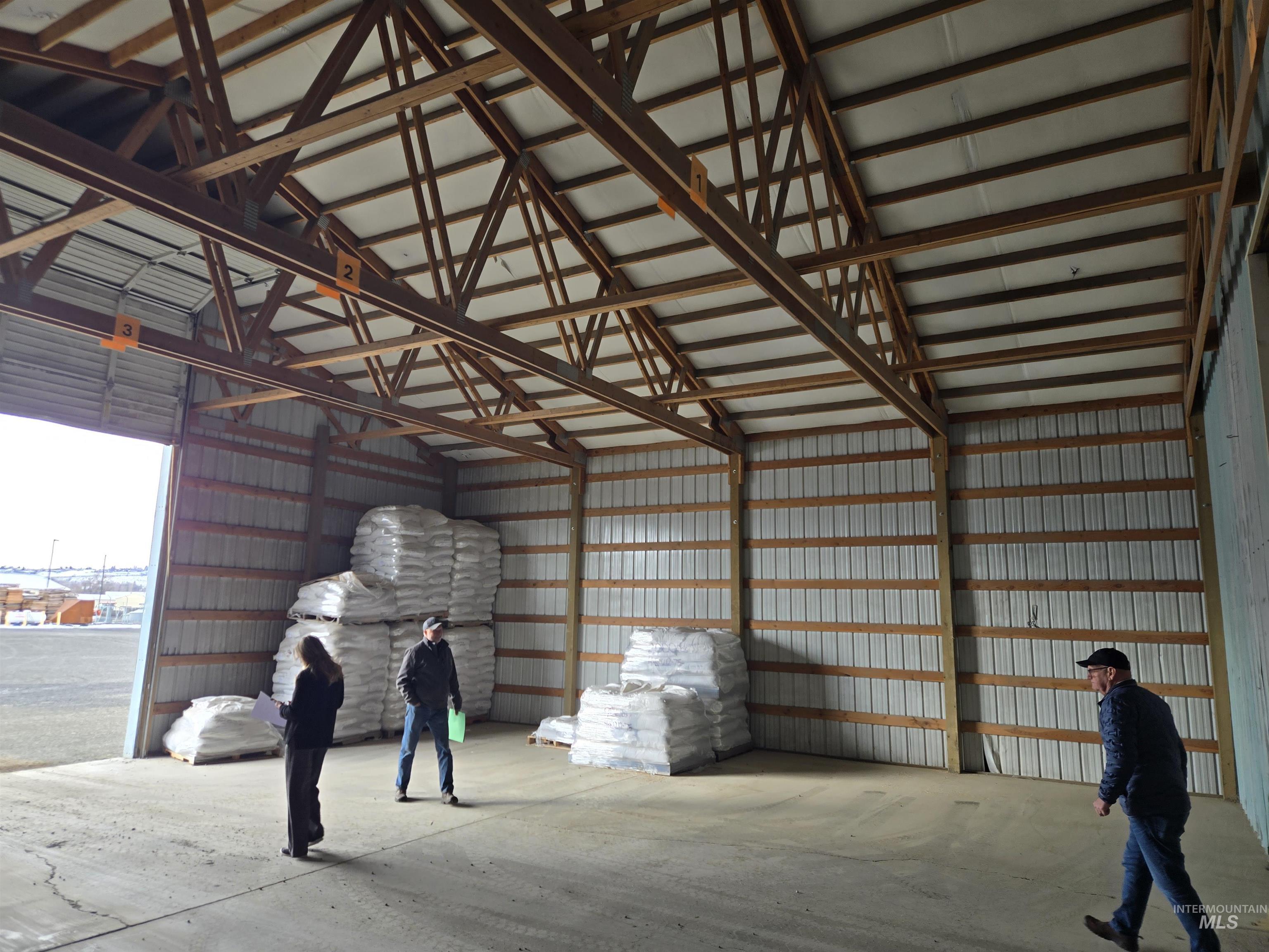 1265 Port Way, Clarkston, Washington 99403, Business/Commercial For Sale, Price $550,000,MLS 98936158