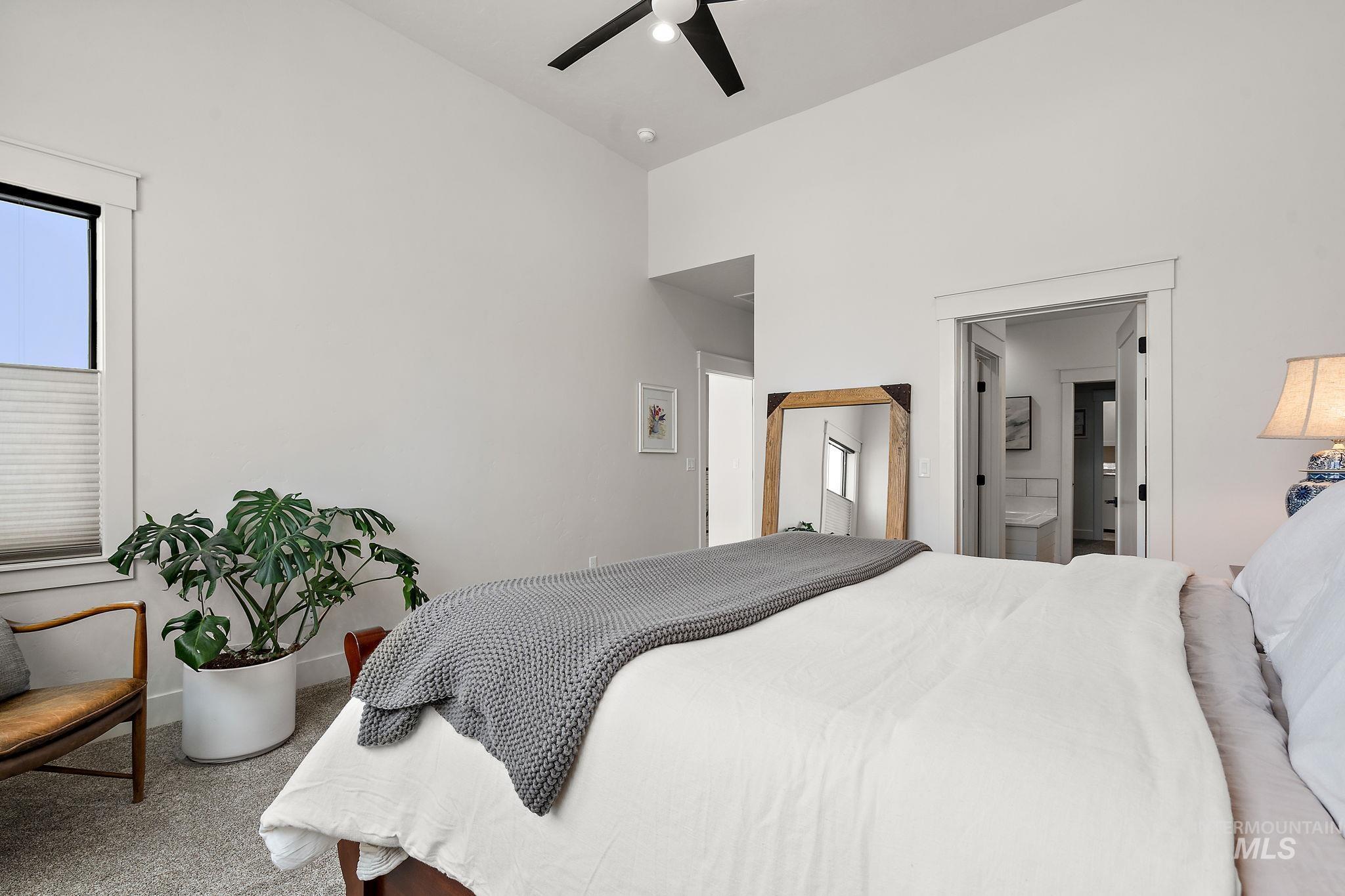 2550 W Iron Coop Street, Eagle, Idaho 83616, 3 Bedrooms, 2.5 Bathrooms, Residential For Sale, Price $650,000,MLS 98936302