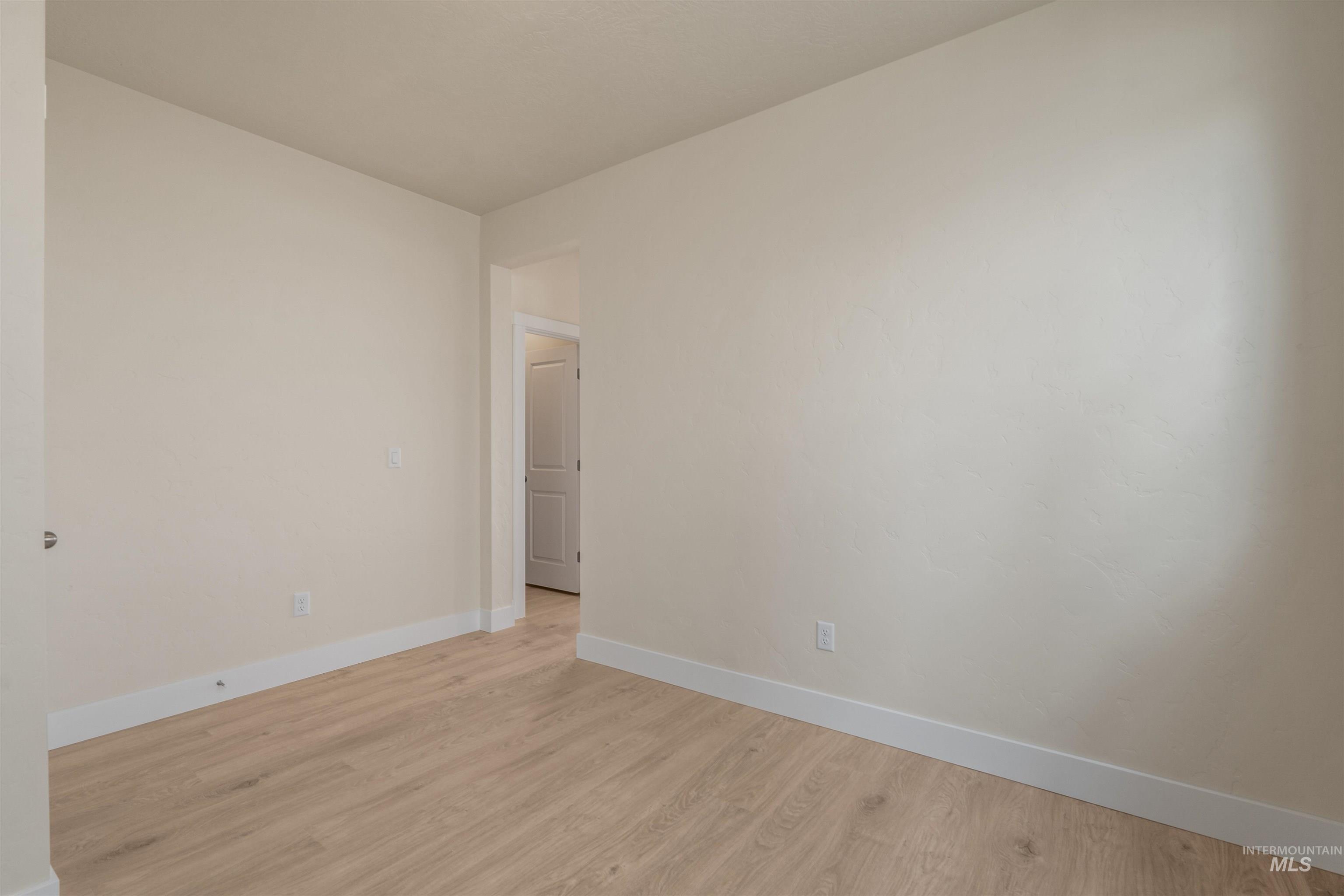 6278 W Fireline St, Meridian, Idaho 83646, 3 Bedrooms, 2.5 Bathrooms, Residential For Sale, Price $484,311,MLS 98936636