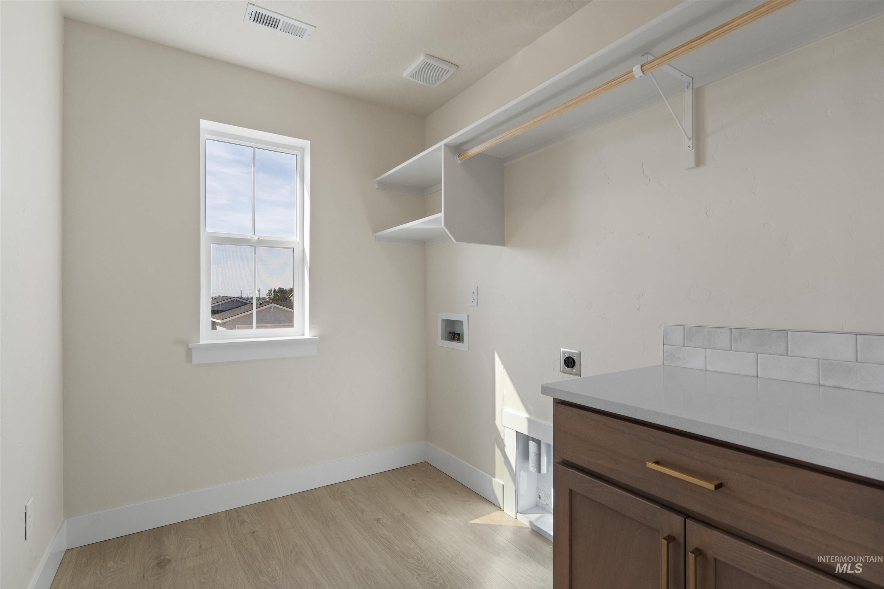 6278 W Fireline St, Meridian, Idaho 83646, 3 Bedrooms, 2.5 Bathrooms, Residential For Sale, Price $484,311,MLS 98936636