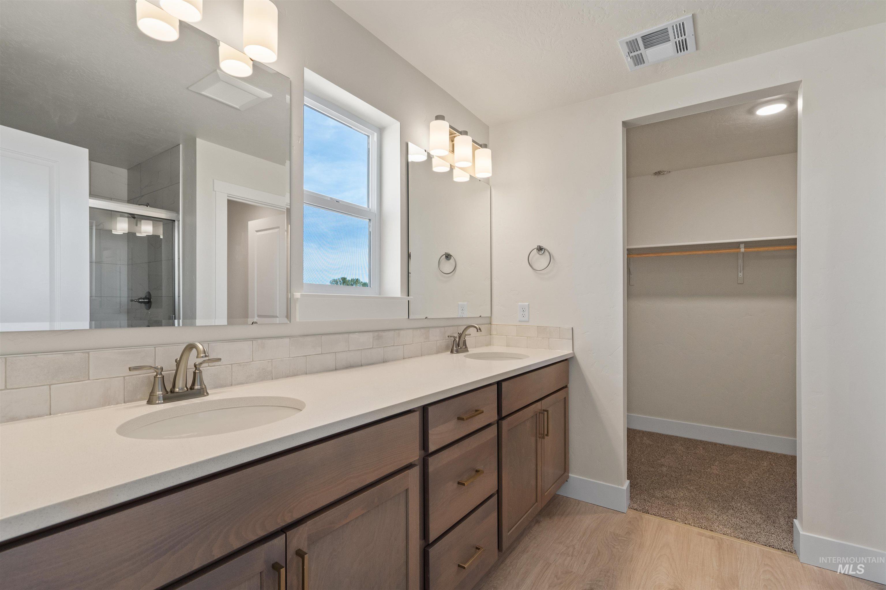 6278 W Fireline St, Meridian, Idaho 83646, 3 Bedrooms, 2.5 Bathrooms, Residential For Sale, Price $484,311,MLS 98936636