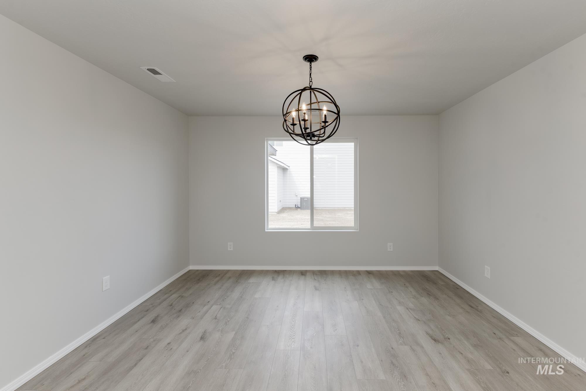 16860 Dunning Way, Caldwell, Idaho 83607, 4 Bedrooms, 3 Bathrooms, Residential For Sale, Price $519,990,MLS 98936935