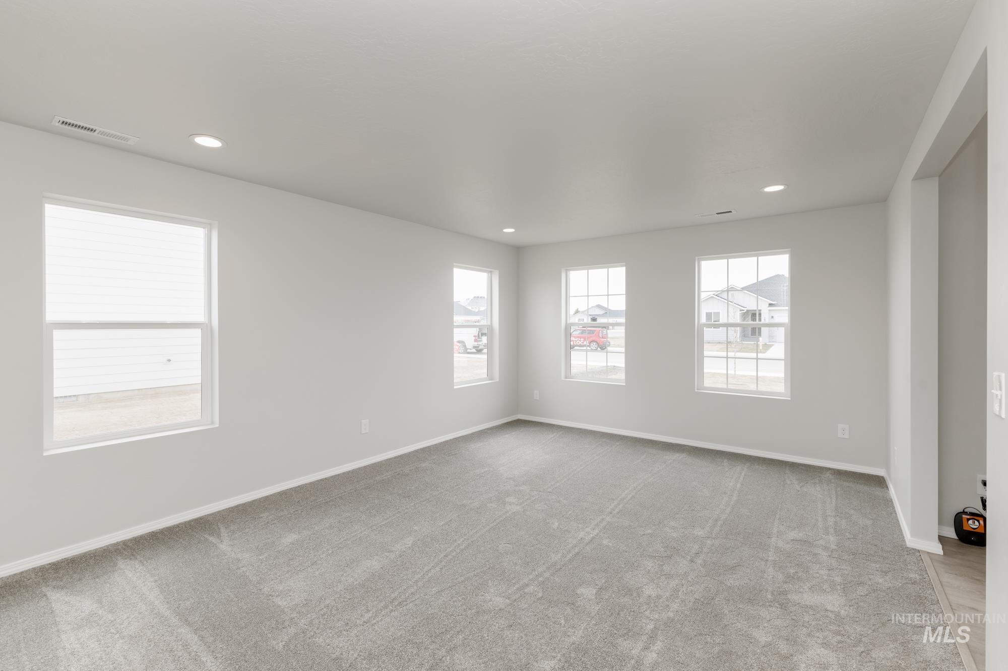 16860 Dunning Way, Caldwell, Idaho 83607, 4 Bedrooms, 3 Bathrooms, Residential For Sale, Price $519,990,MLS 98936935