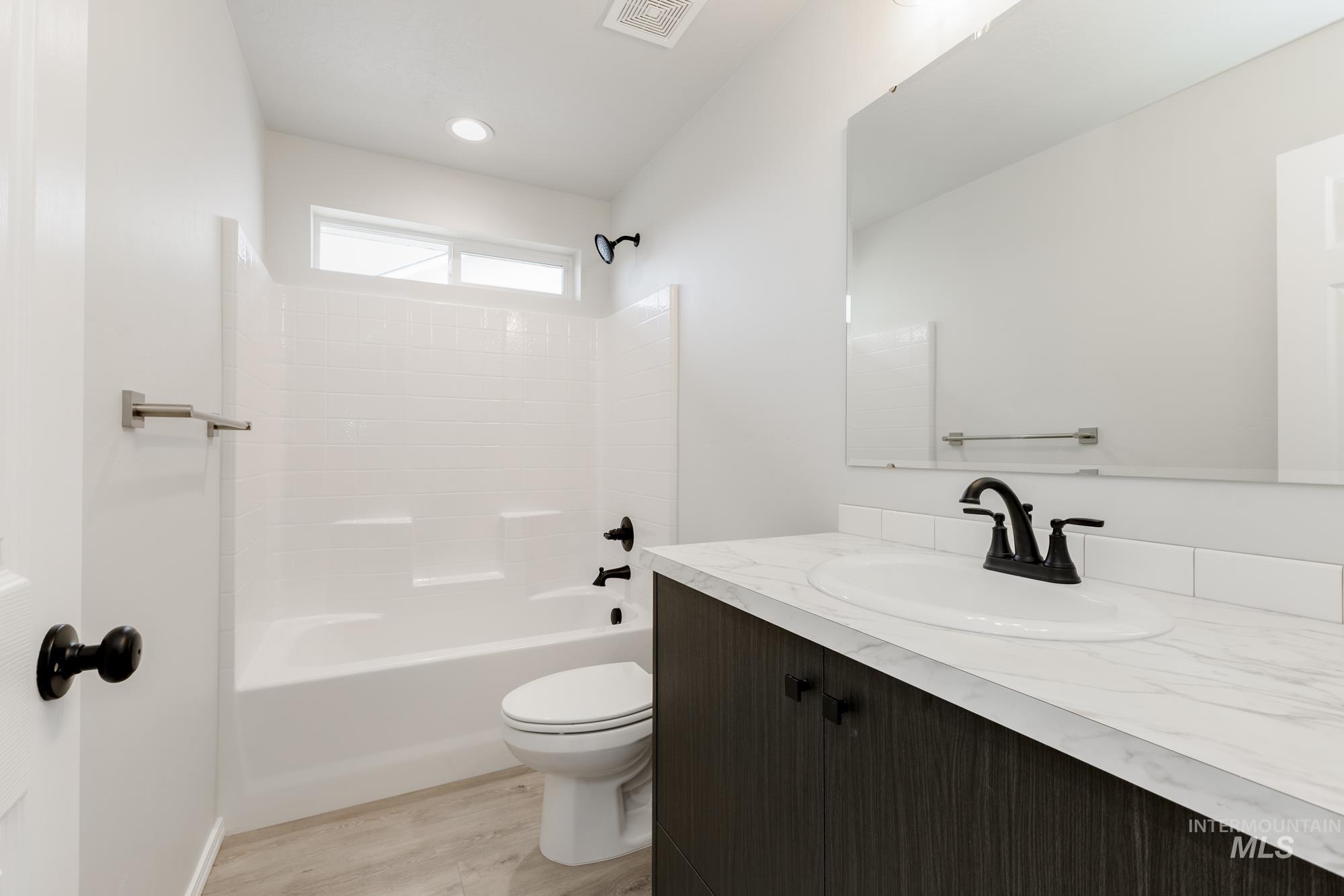 16860 Dunning Way, Caldwell, Idaho 83607, 4 Bedrooms, 3 Bathrooms, Residential For Sale, Price $519,990,MLS 98936935