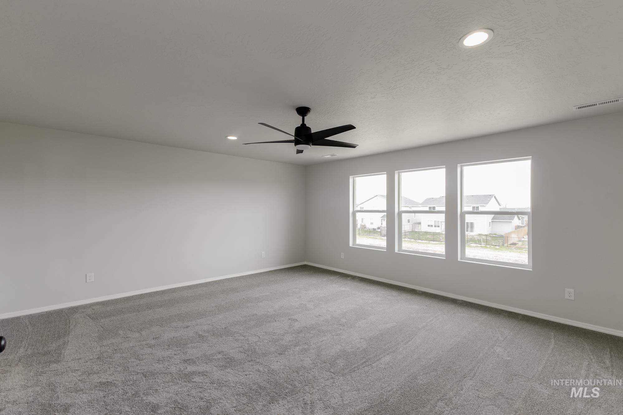 16860 Dunning Way, Caldwell, Idaho 83607, 4 Bedrooms, 3 Bathrooms, Residential For Sale, Price $519,990,MLS 98936935